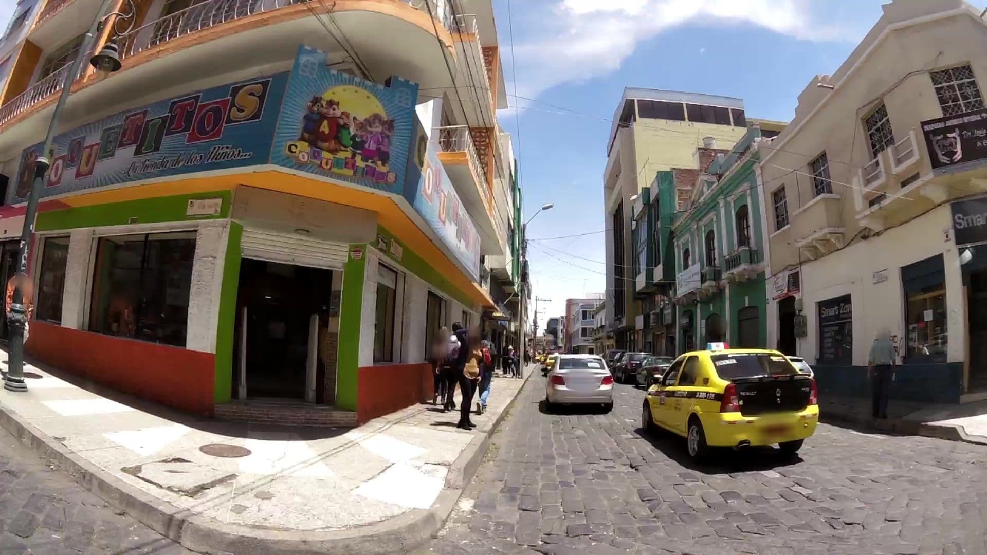 Street view near Hotel Imperial, Riobamba — © kaartcam (CC BY-SA · Mapillary)