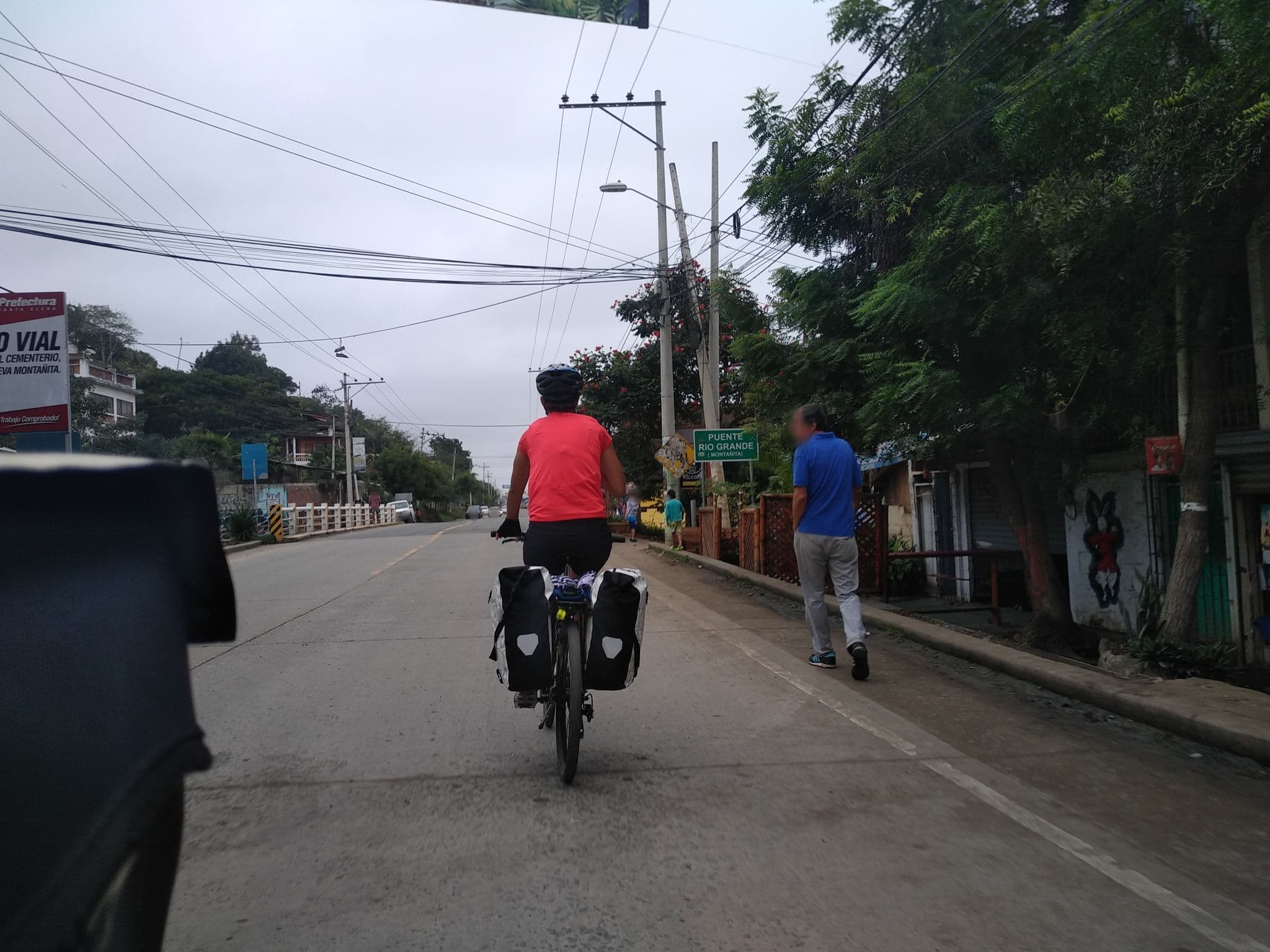 Street view near Iguana Hostal 2, Santa Elena — © nomadmapper (CC BY-SA · Mapillary)