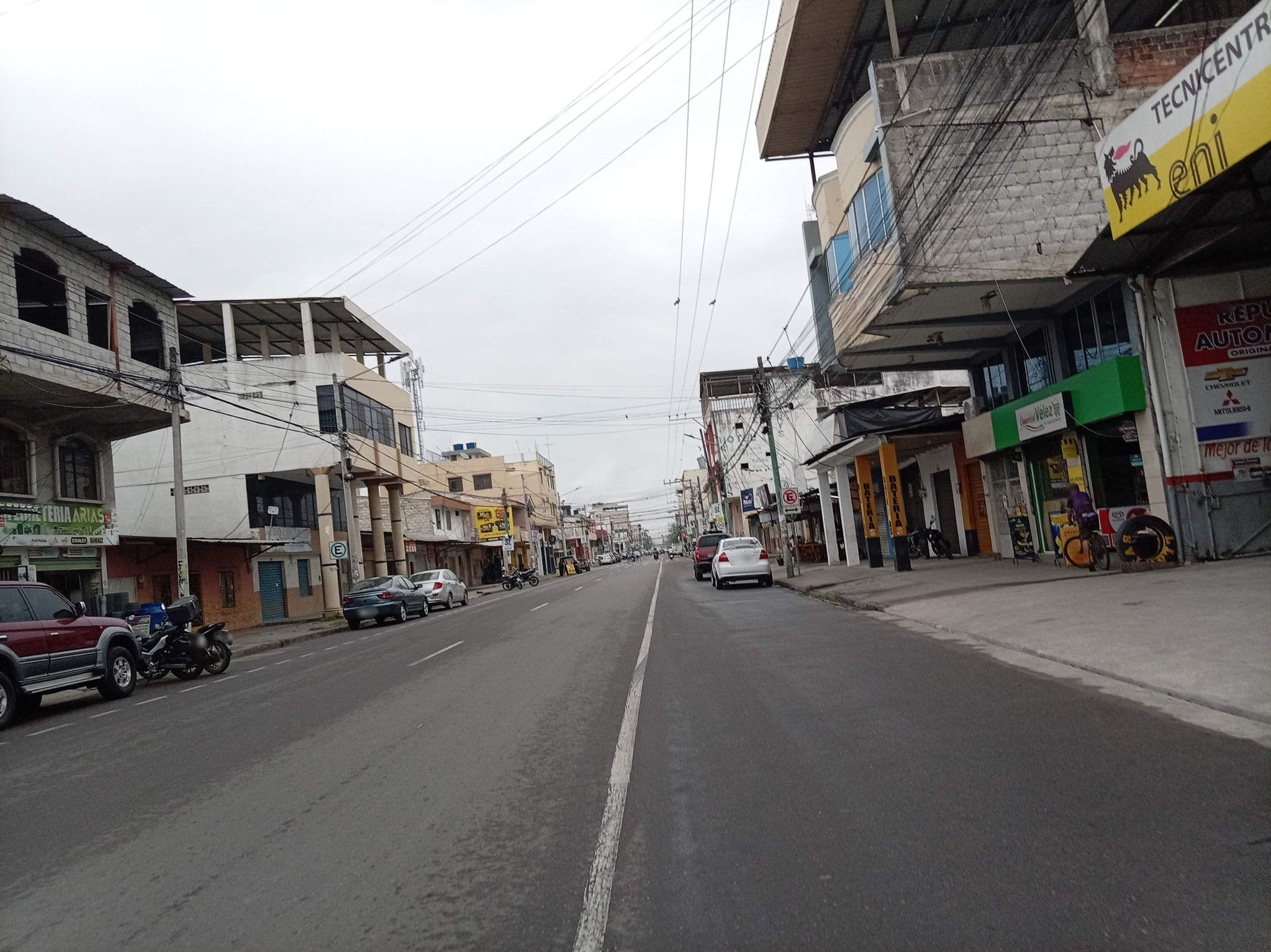 Street view near Amigo de tio Marcelo, Machala — © jgarzon97 (CC BY-SA · Mapillary)