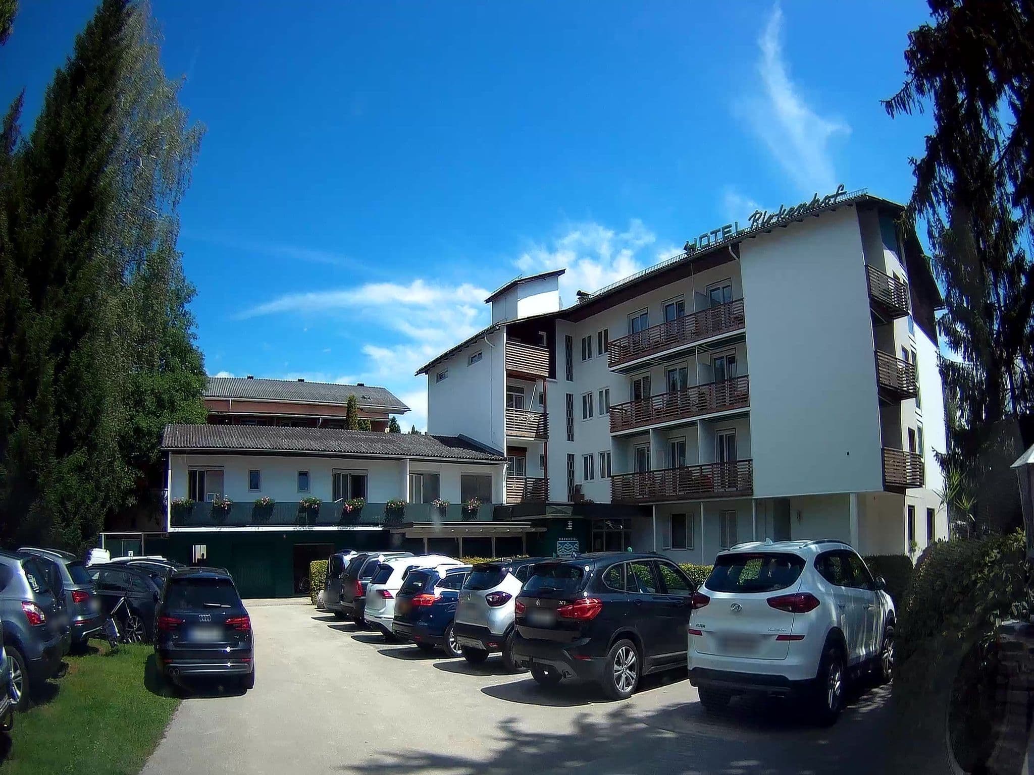 Street view near Hotel Birkenhof am See, Kühnsdorf — © fuchserl (CC BY-SA · Mapillary)