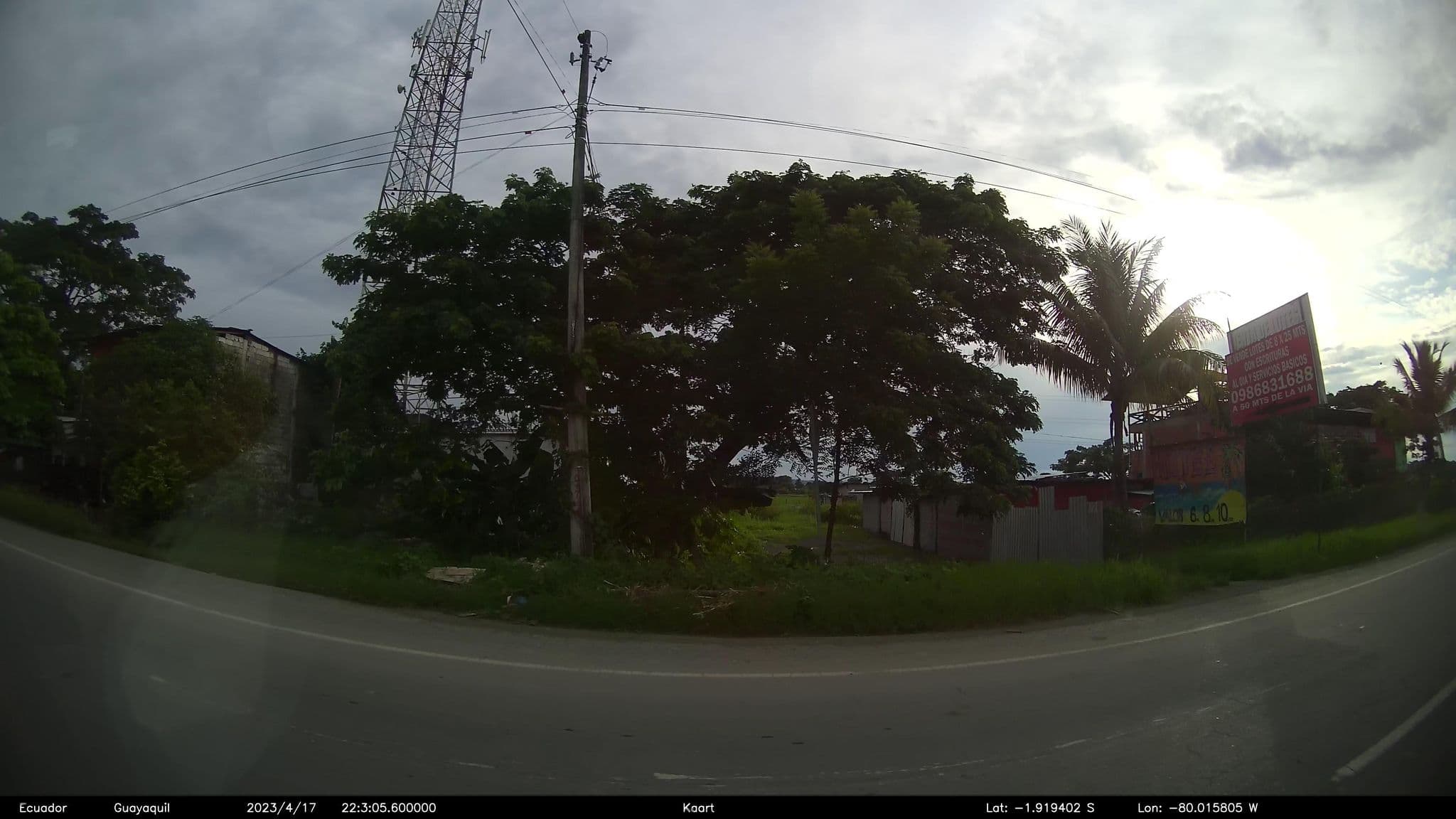Street view near Hotel Las Palmeras, El Triunfo — © kaart_2 (CC BY-SA · Mapillary)