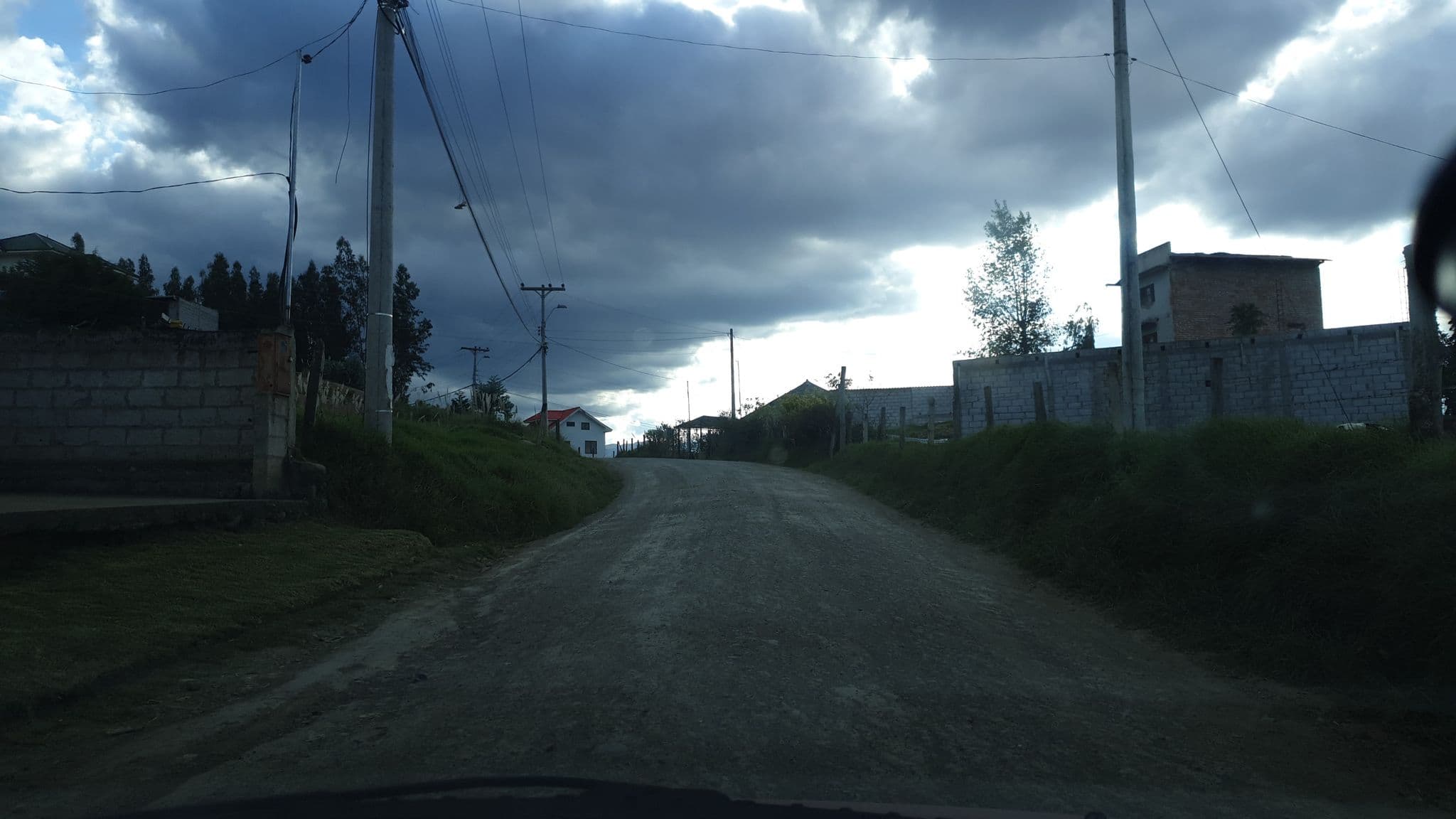 Street view near Iglesia Cristiana Monte Calvario, Cuenca