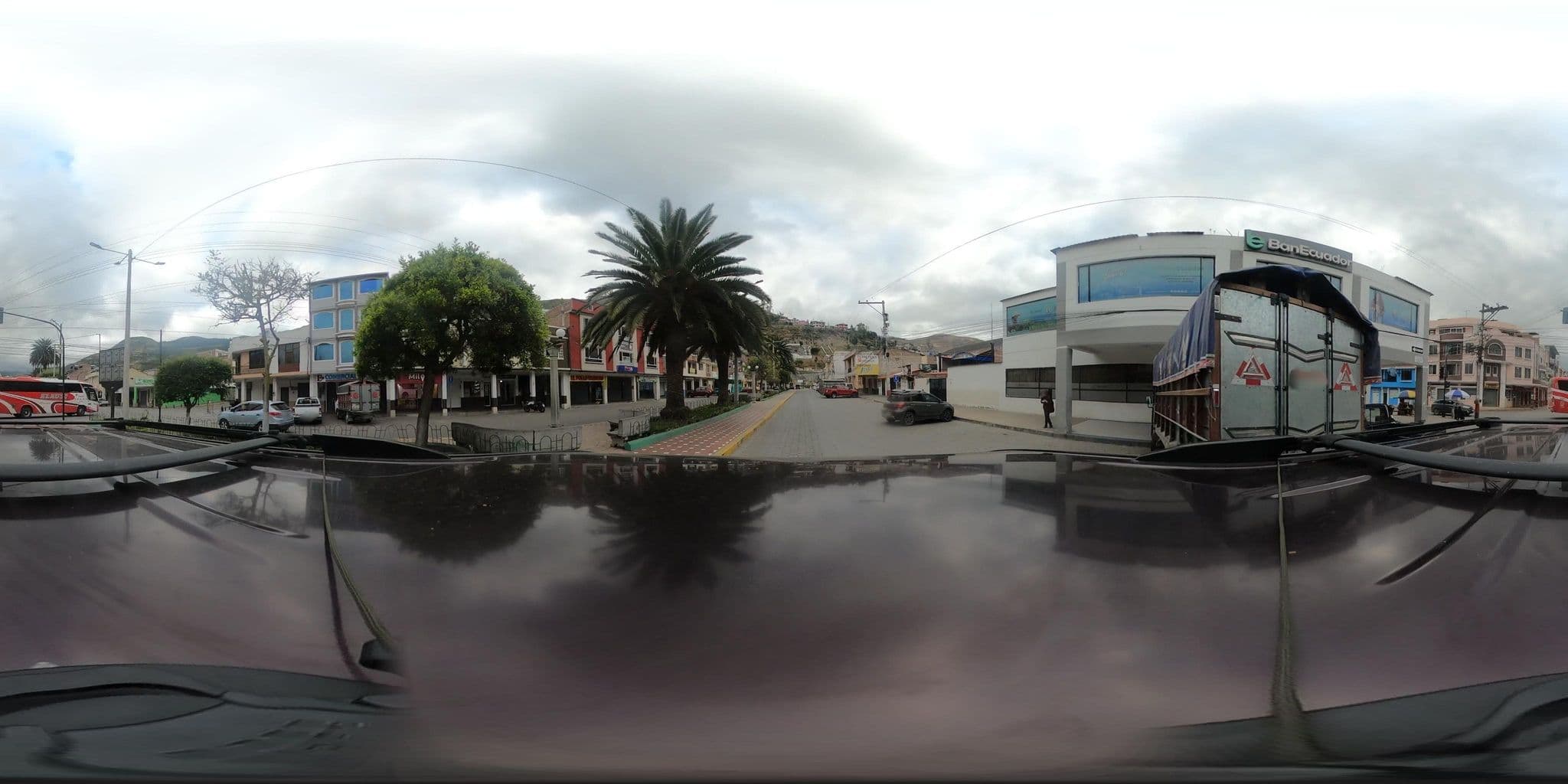 Street view near La posada del tren, Alausí — © Hopen111 (CC BY-SA · Mapillary)