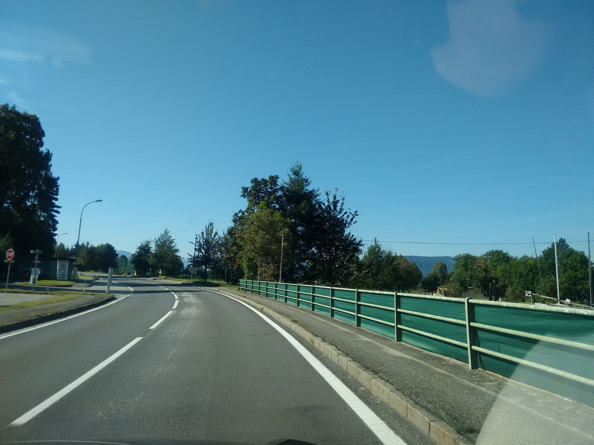 Street view near Gästehaus Staudinger, Schörfling — © gzin (CC BY-SA · Mapillary)