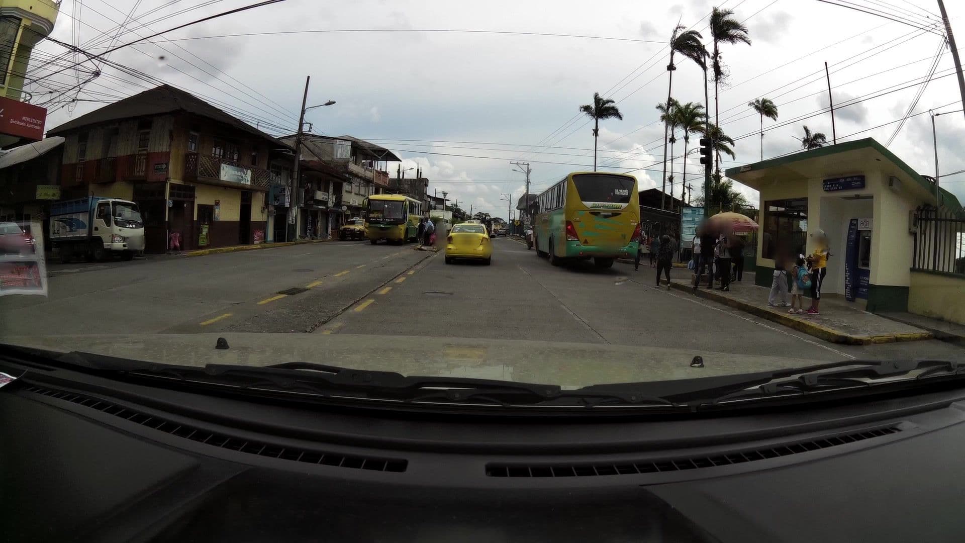 Street view near Hostal Intercontinental JAC, Puyo — © kaartcam (CC BY-SA · Mapillary)