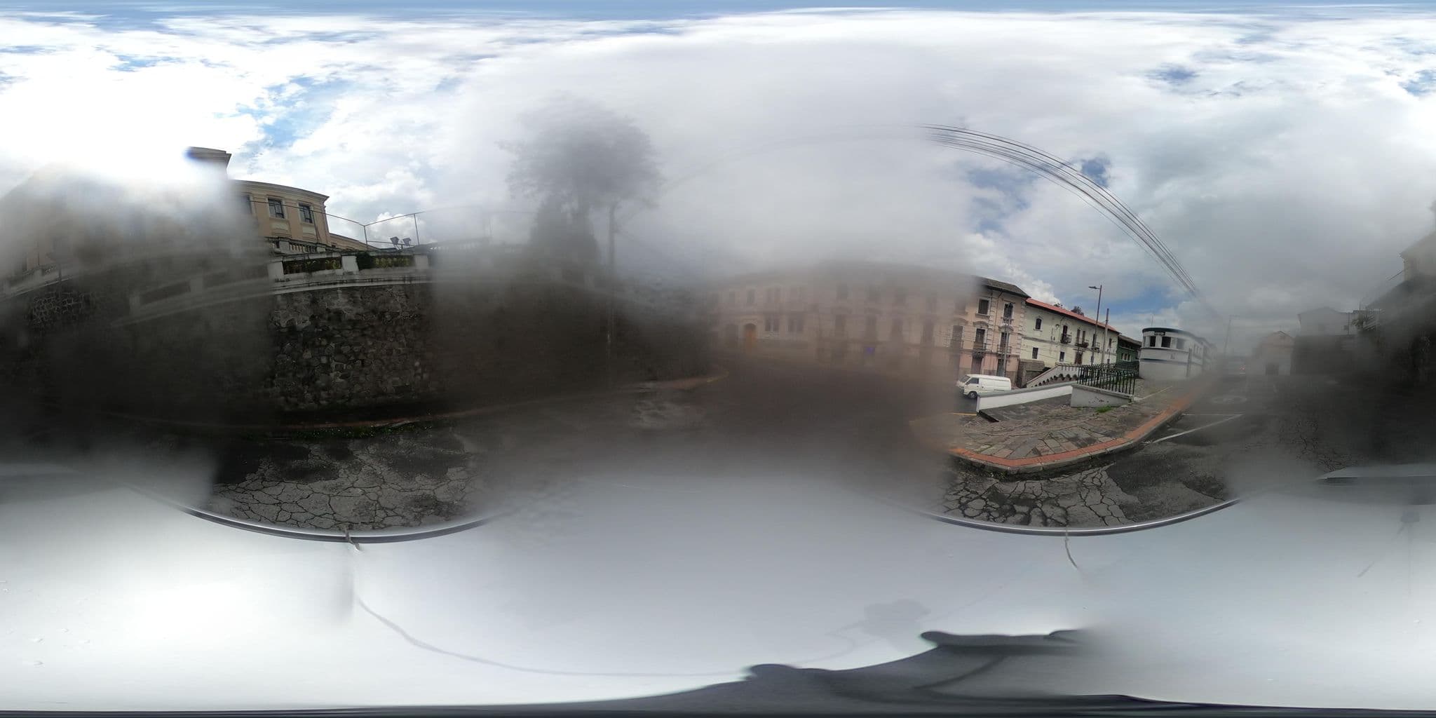 Street view near Colonial, Quito