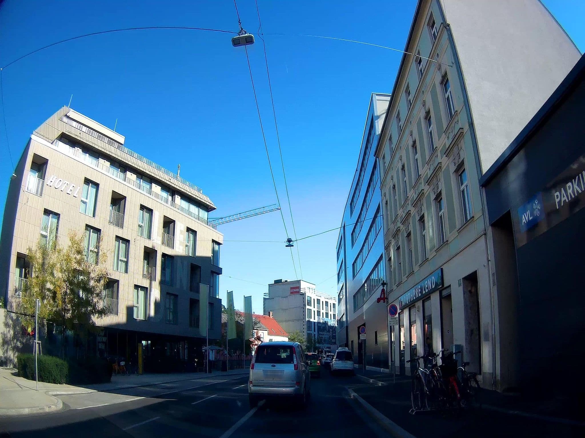 Street view near Lend Hotel, Lend — © fuchserl (CC BY-SA · Mapillary)
