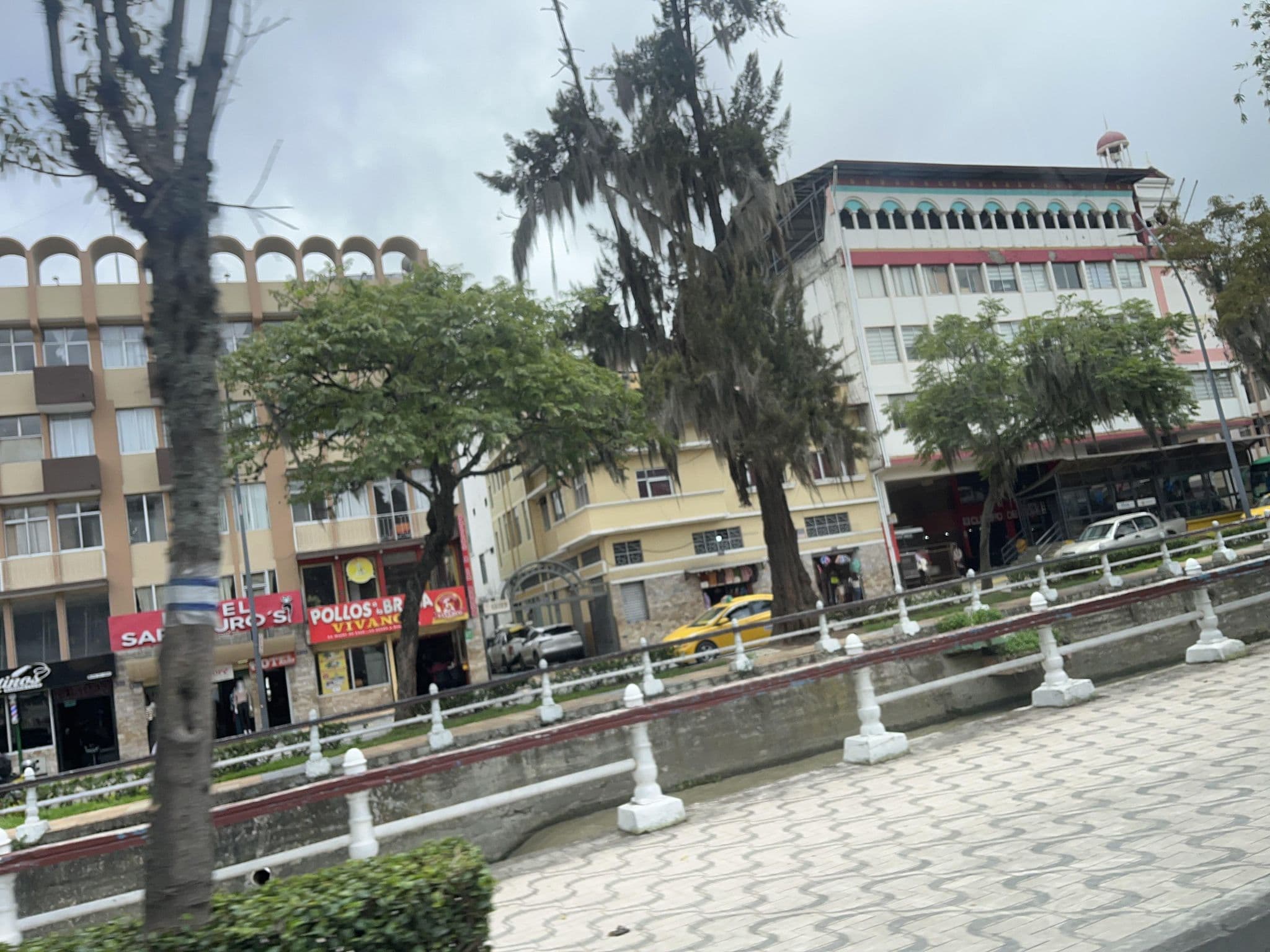 Street view near Hotel saraguros, Loja