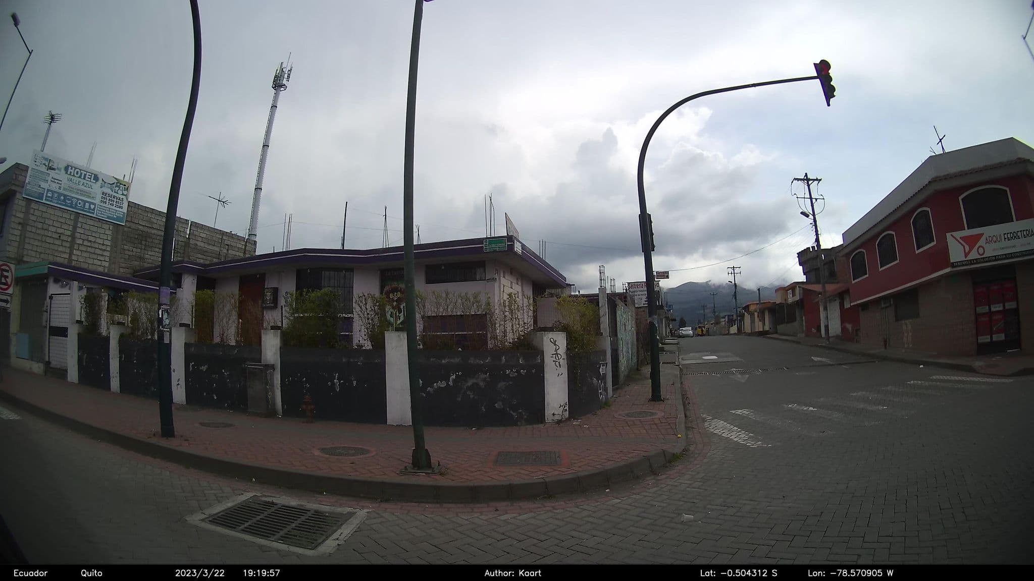 Street view near Valle Azul, Machachi — © kaart_2 (CC BY-SA · Mapillary)