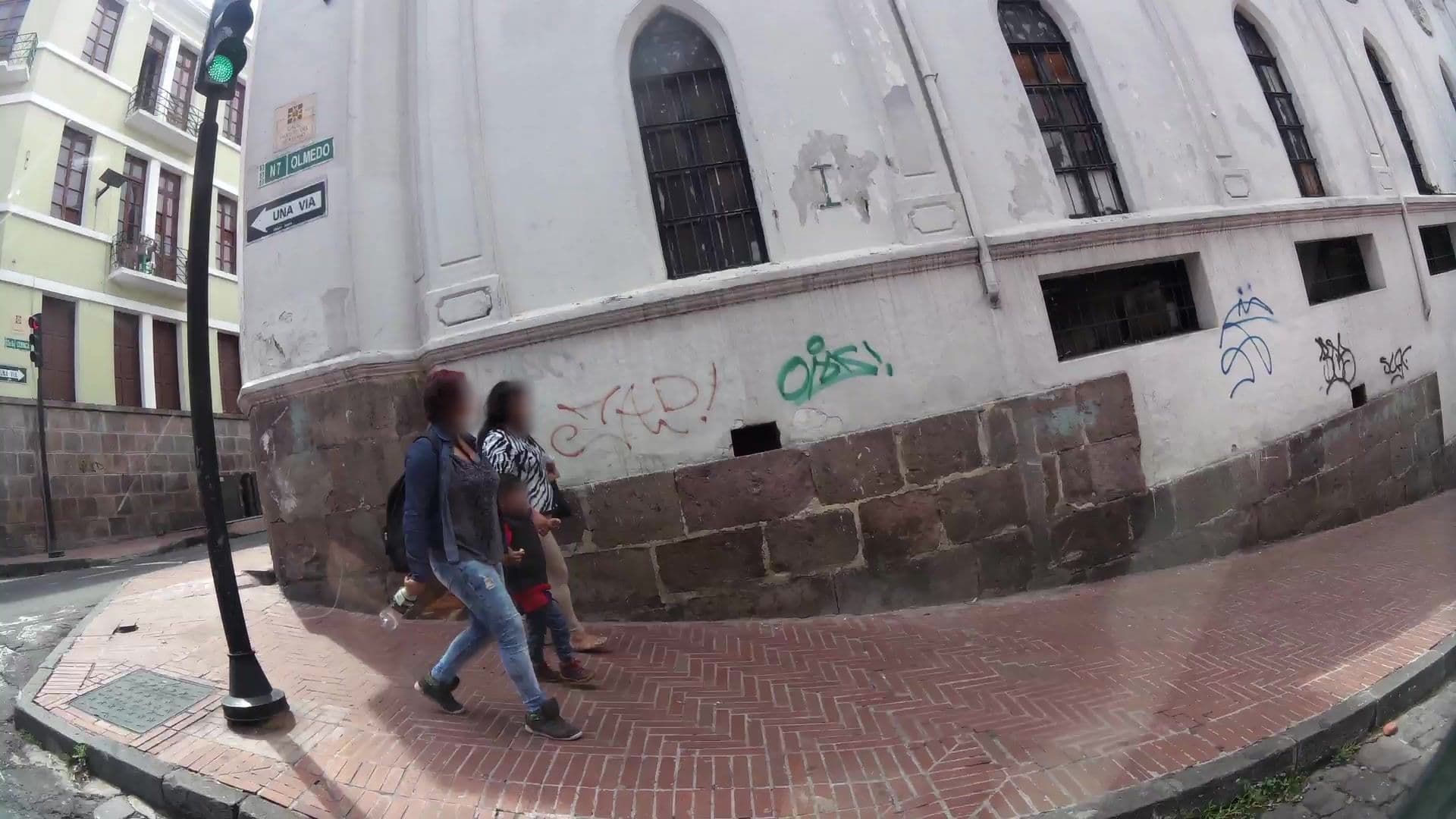 Street view near Adamas, Quito — © kaartcam (CC BY-SA · Mapillary)