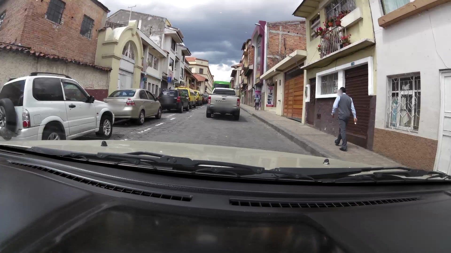 Street view near RV Hostal, Cuenca
