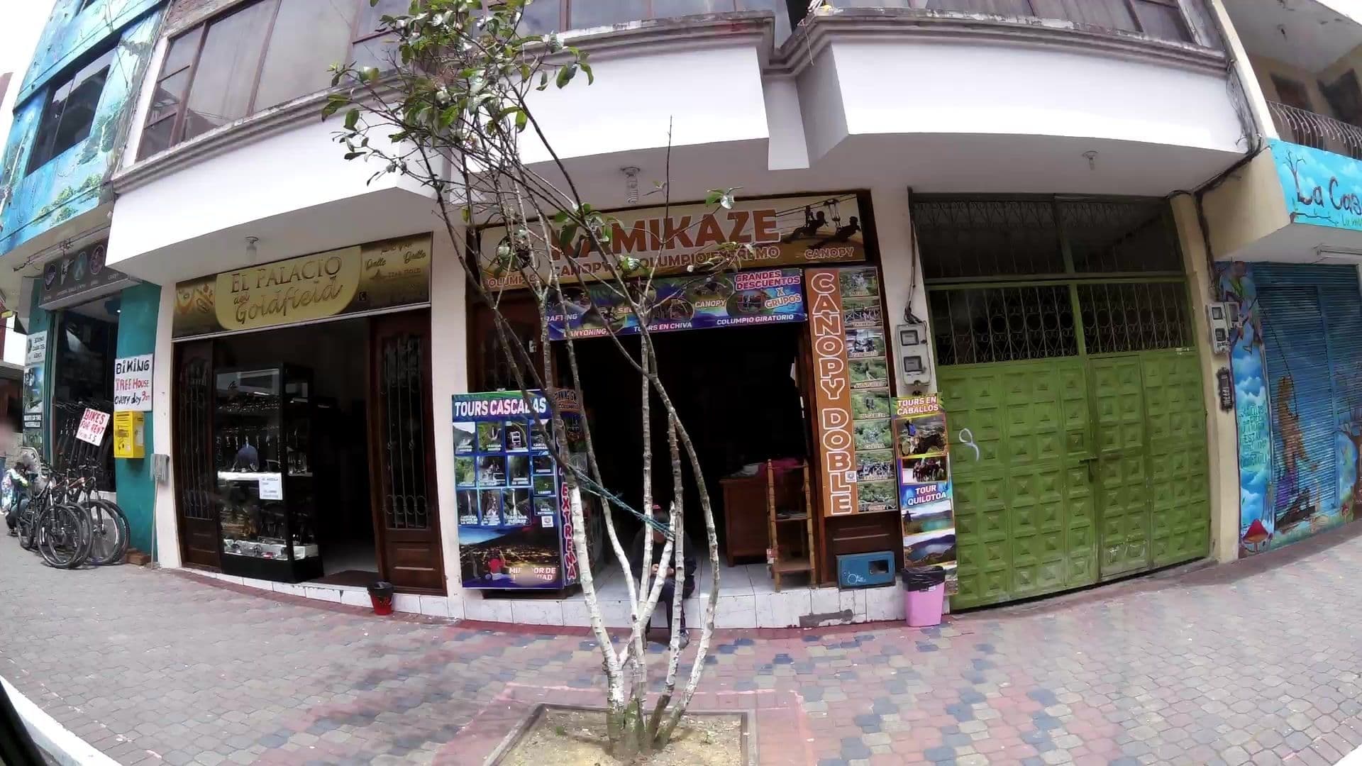 Street view near Hotel Casa Blanca, Baños — © kaartcam (CC BY-SA · Mapillary)
