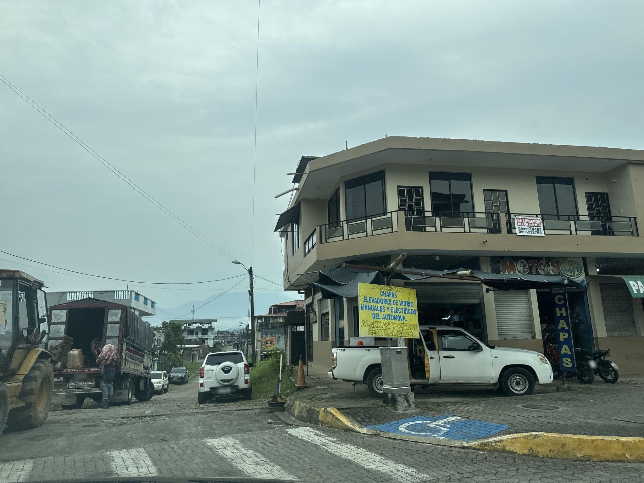 Street view near Las Palmas, Tena — © Segundoy (CC BY-SA · Mapillary)