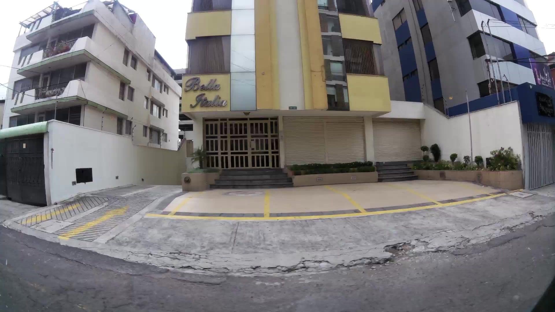 Street view near EPMAPS, Quito — © kaartcam (CC BY-SA · Mapillary)