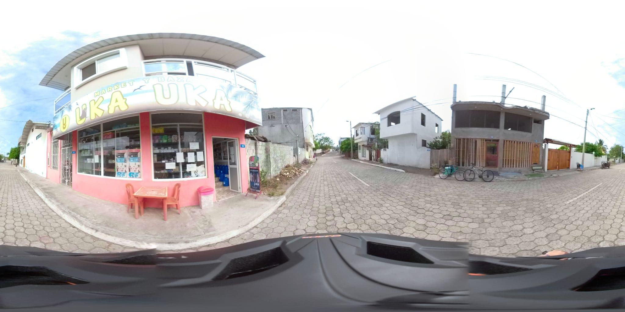 Street view near Hospedaje Stefany, Puerto Ayora — © sdanielzer (CC BY-SA · Mapillary)