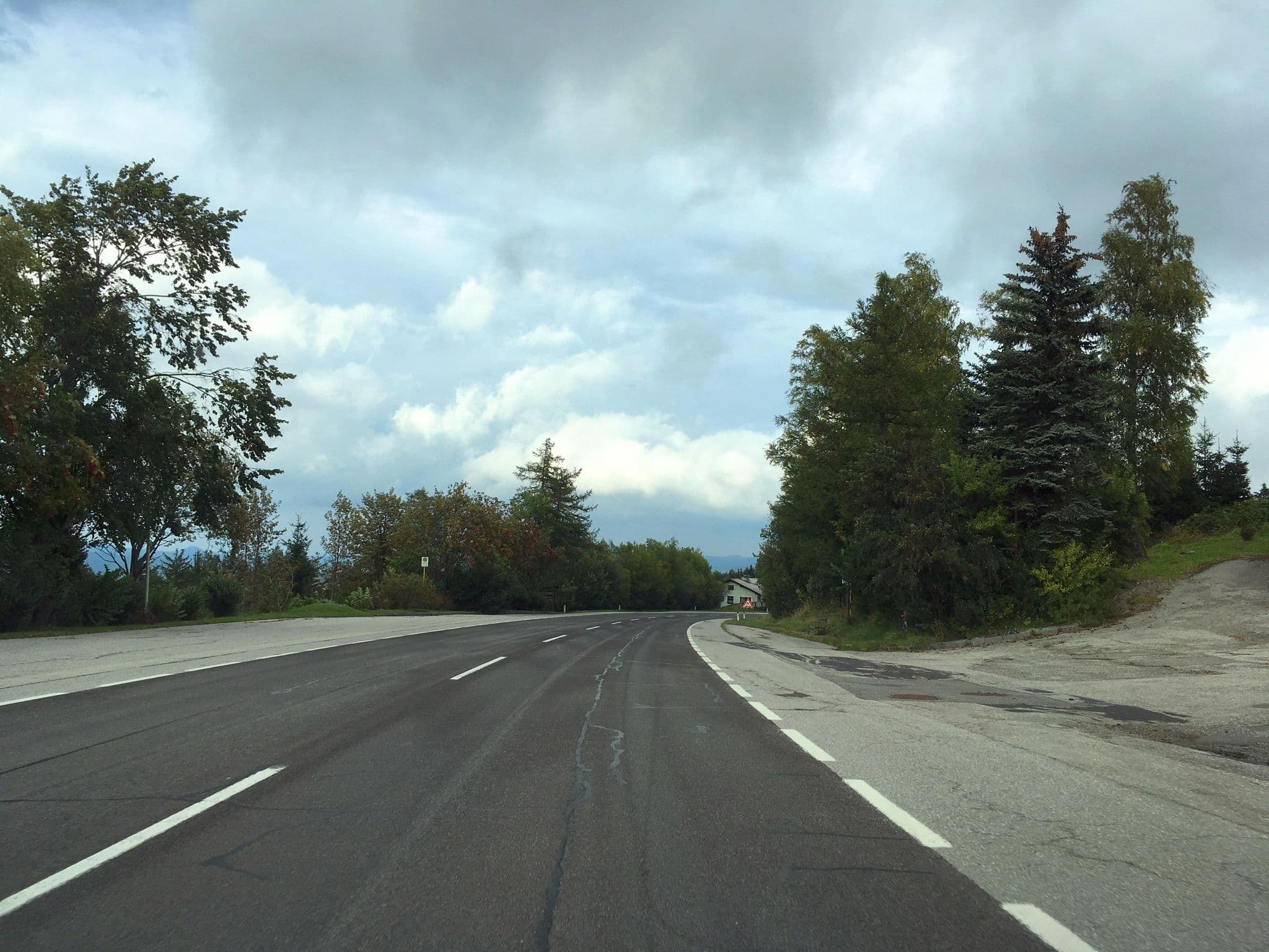 Street view near Alpen Rasthaus Lang, Aspang Markt — © istefanos (CC BY-SA · Mapillary)