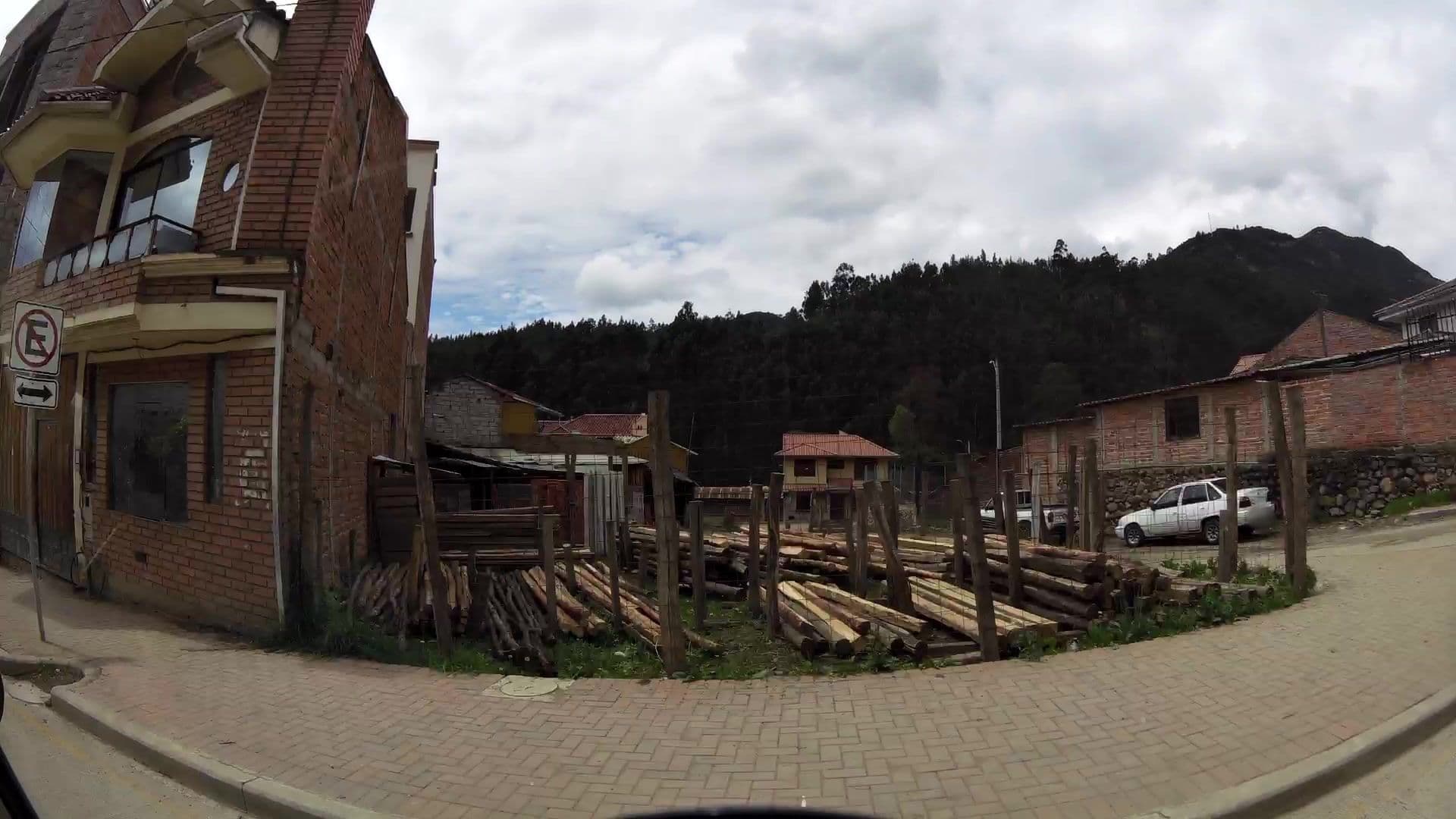 Street view near MADERAS SAN PEDRO, Cuenca