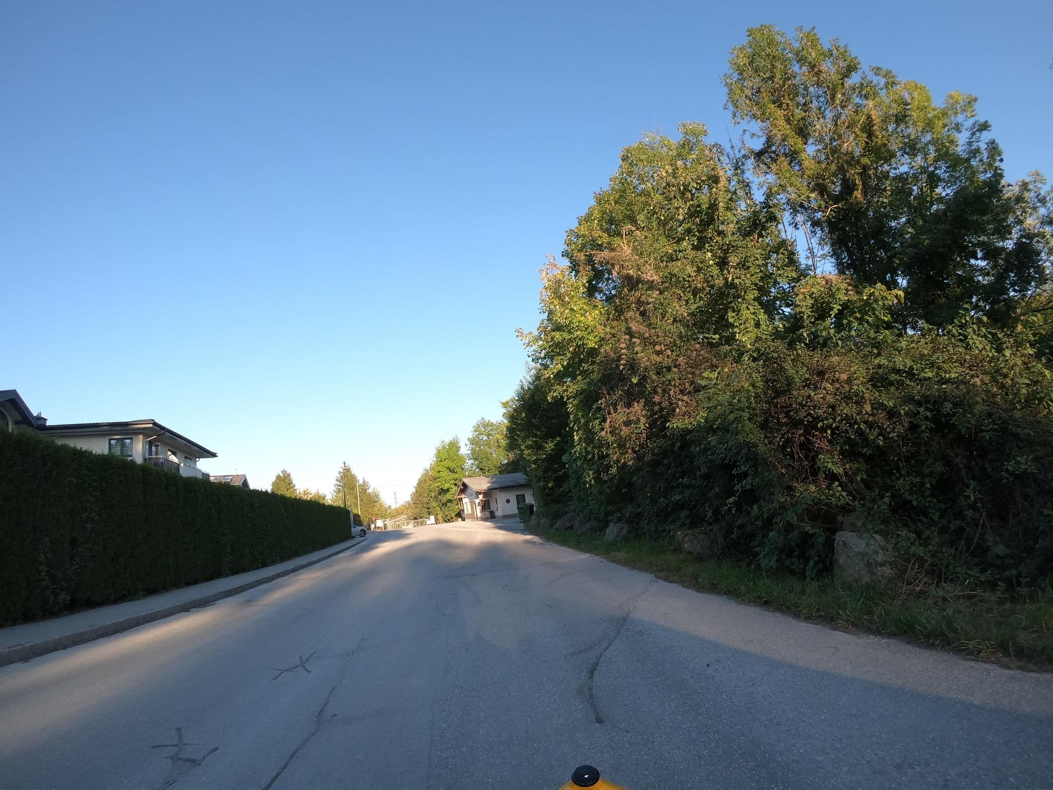 Street view near Hotel Melanie, Wals — © flansch (CC BY-SA · Mapillary)