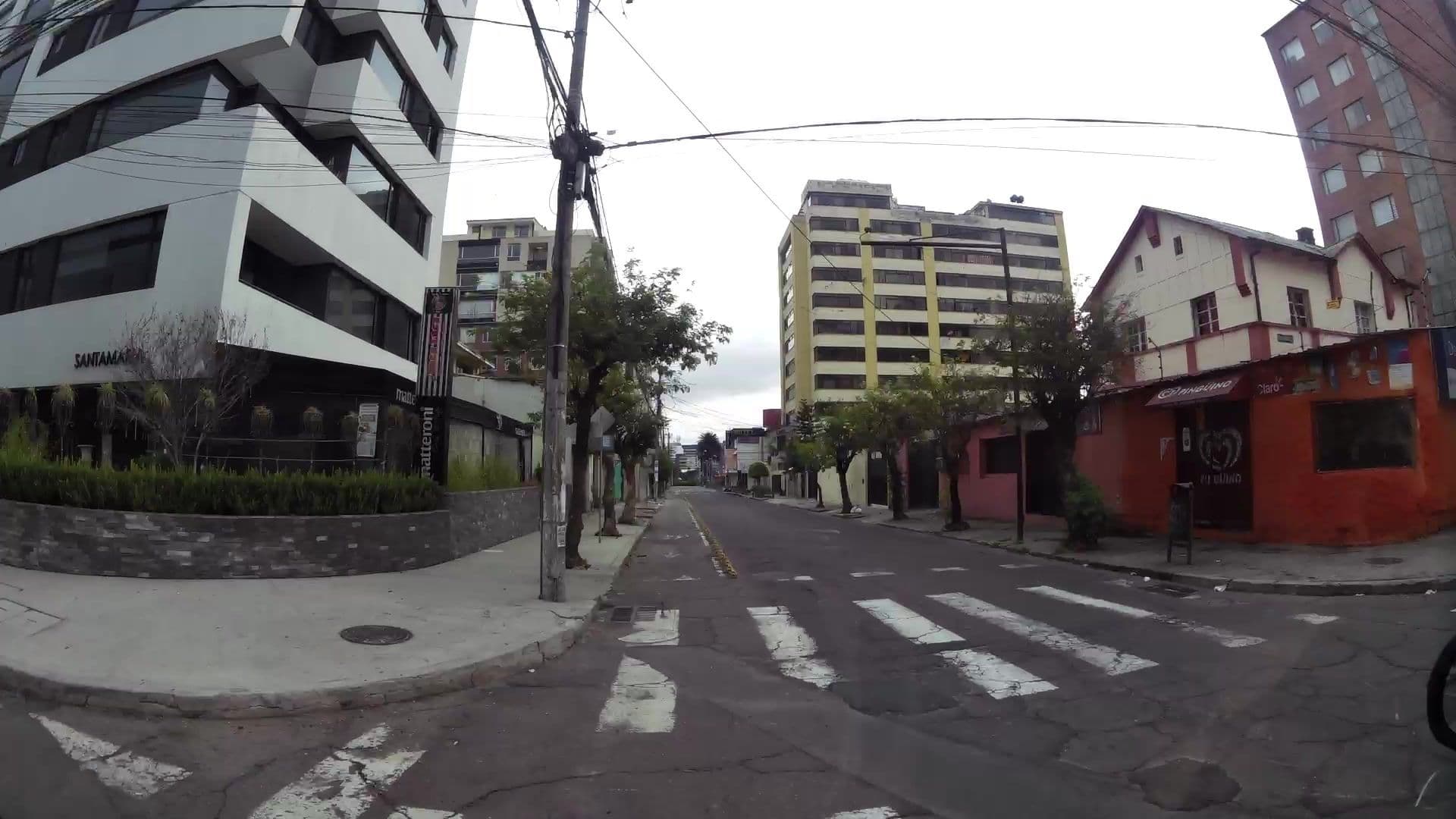 Street view near Carolina Montecarlo, Quito — © kaartcam (CC BY-SA · Mapillary)