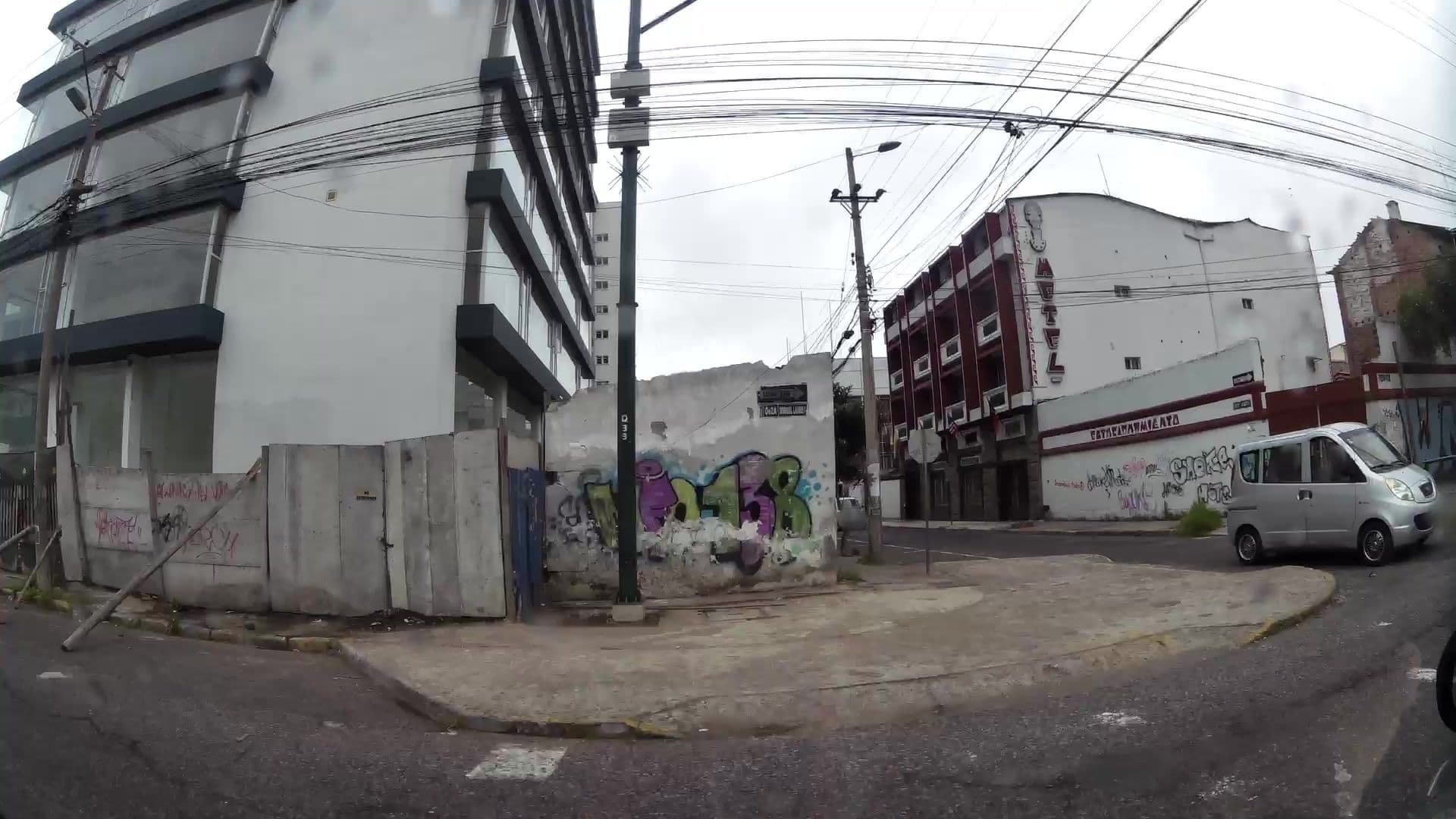 Street view near Hotel Inca Imperial, Quito