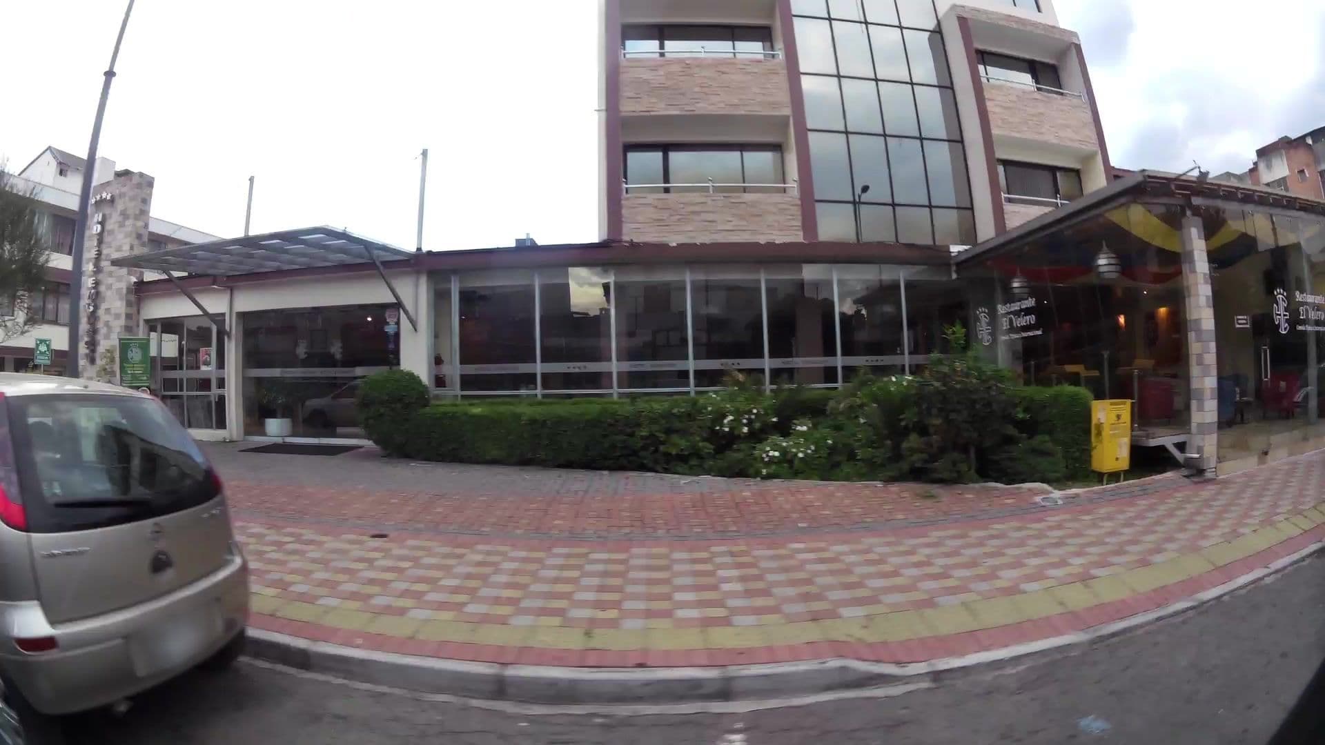 Street view near Hotel Embassy, Quito — © kaartcam (CC BY-SA · Mapillary)