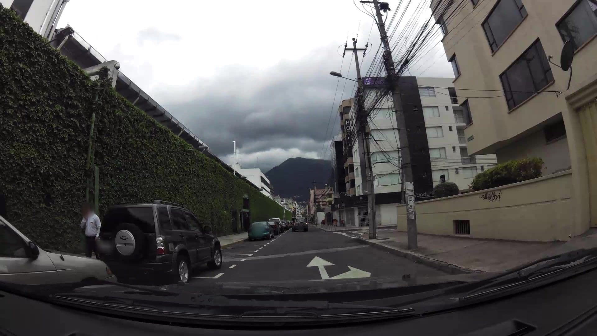 Street view near Sabet Hotel, Quito — © kaartcam (CC BY-SA · Mapillary)