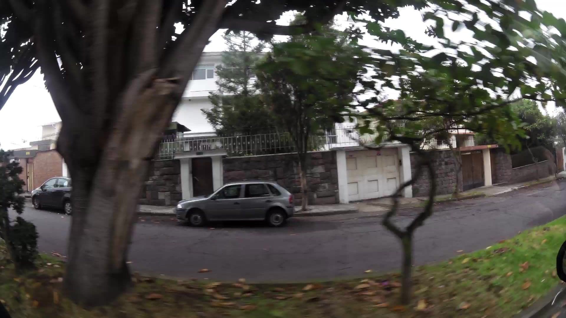 Street view near Hospedaje Joanna, Quito