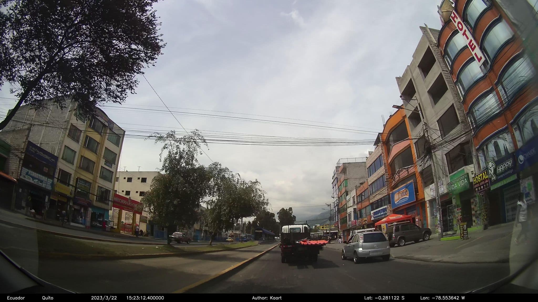 Street view near Miguel Angel, Quito