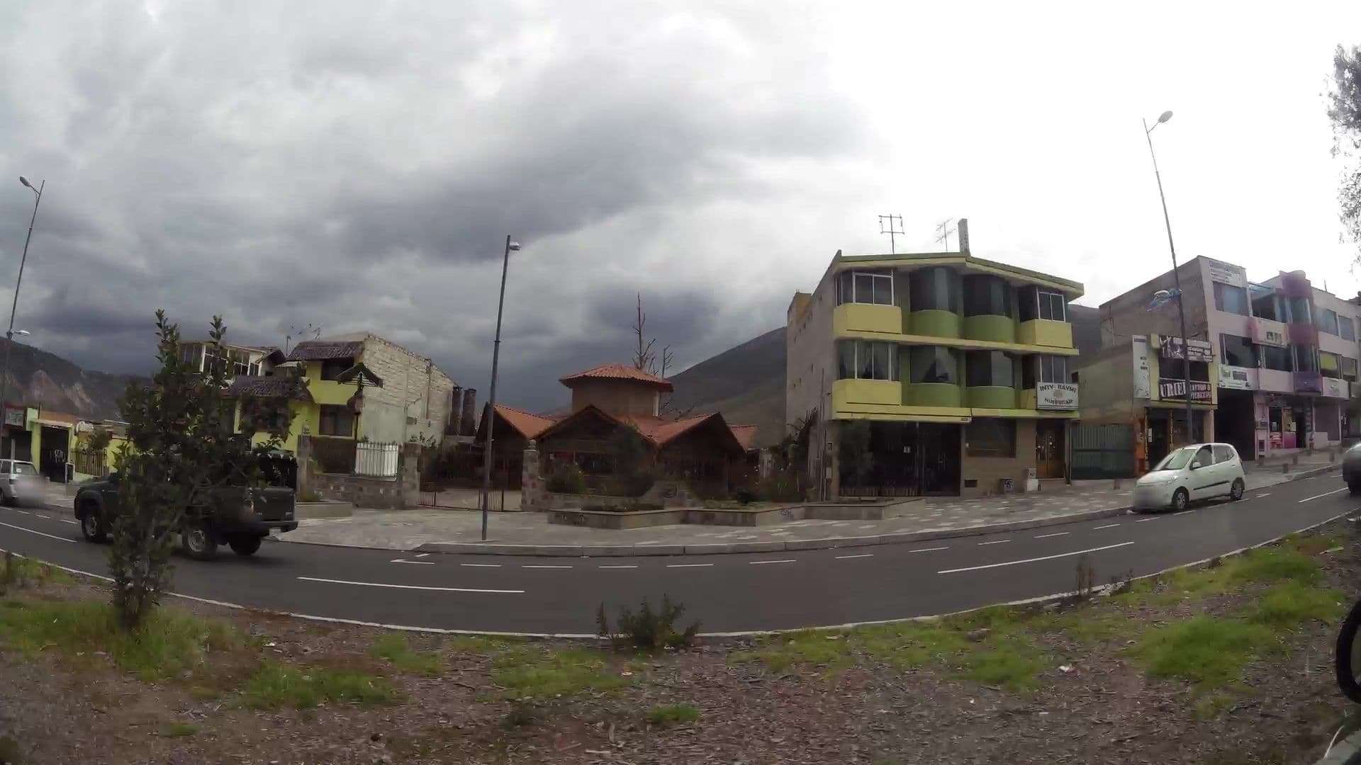 Street view near Inty Raymi Hospedaje, Pomasqui