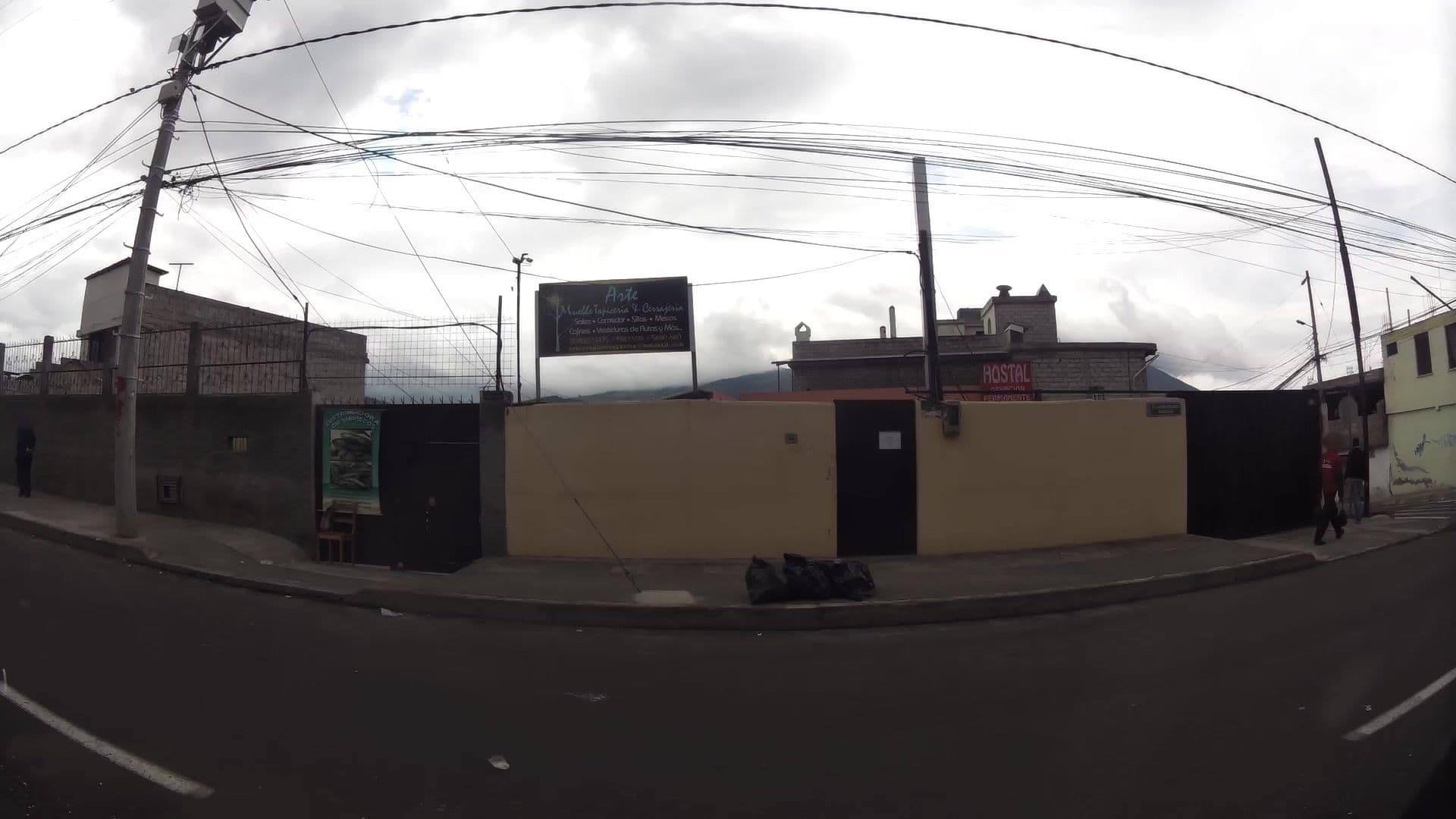 Street view near Hostal, Pomasqui
