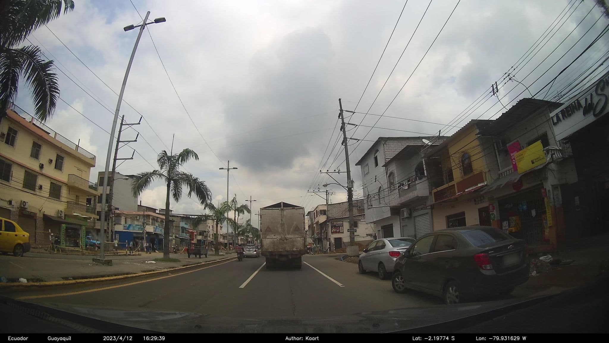 Street view near Hotel, Guayaquil — © kaart_2 (CC BY-SA · Mapillary)