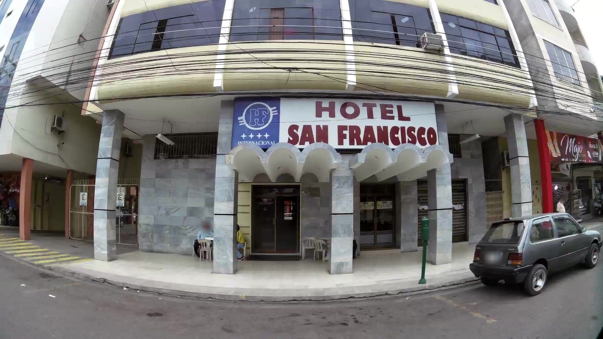 Street view near Hotel San Francisco Internacional, Machala — © kaartcam (CC BY-SA · Mapillary)