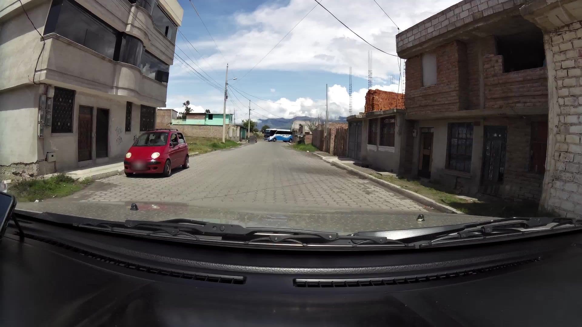 Street view near Residencial La Laguna, Riobamba — © kaartcam (CC BY-SA · Mapillary)