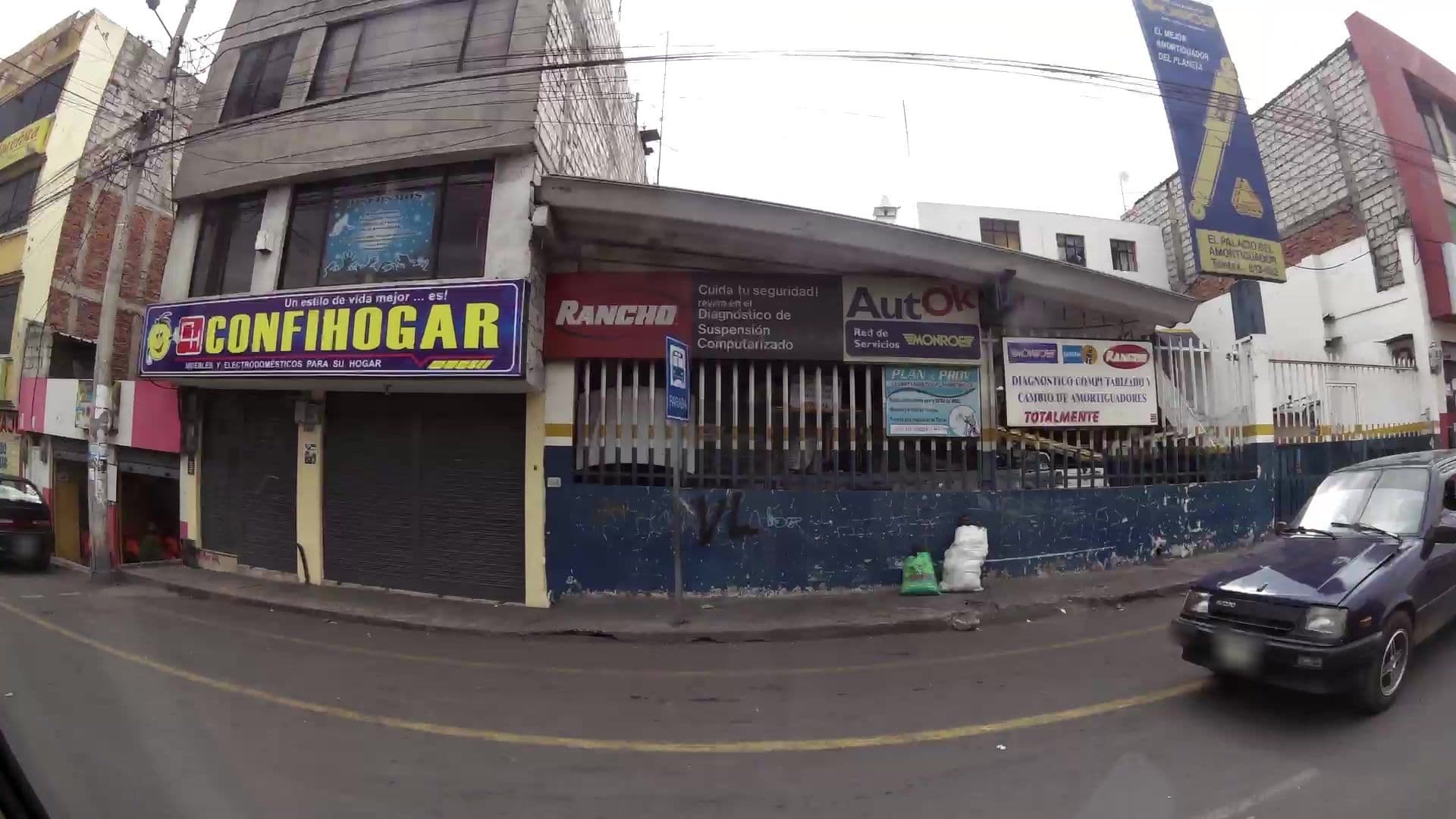 Street view near Los Rieles, Latacunga — © kaartcam (CC BY-SA · Mapillary)