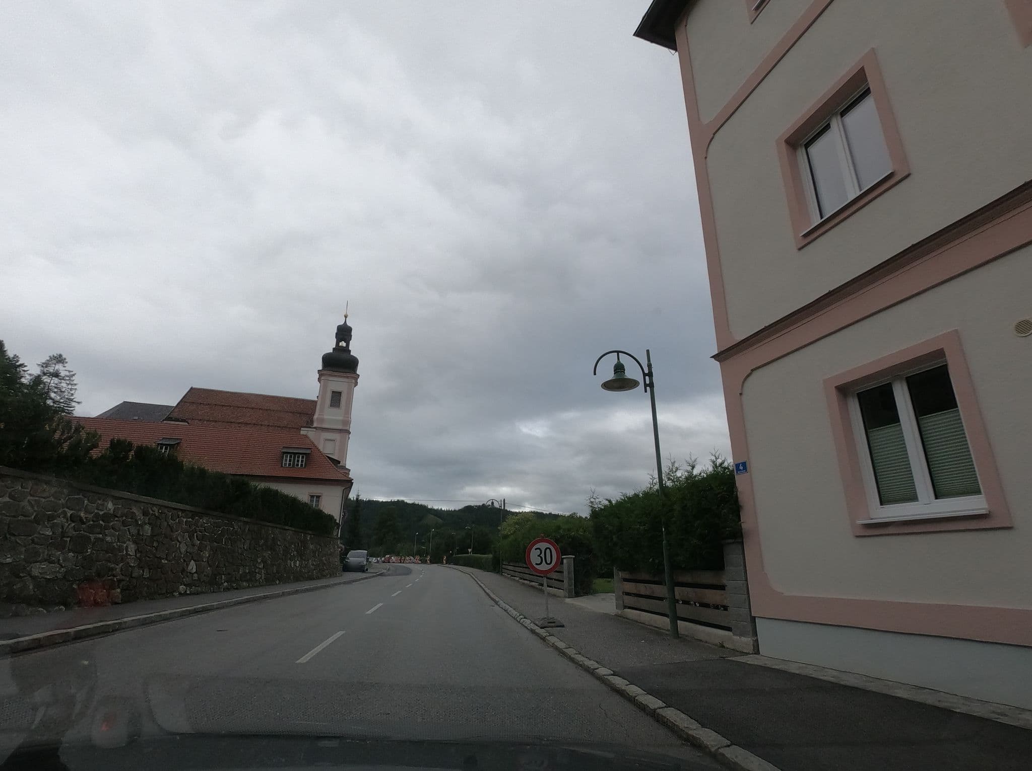 Street view near Marienhof, Payerbach — © richlv (CC BY-SA · Mapillary)