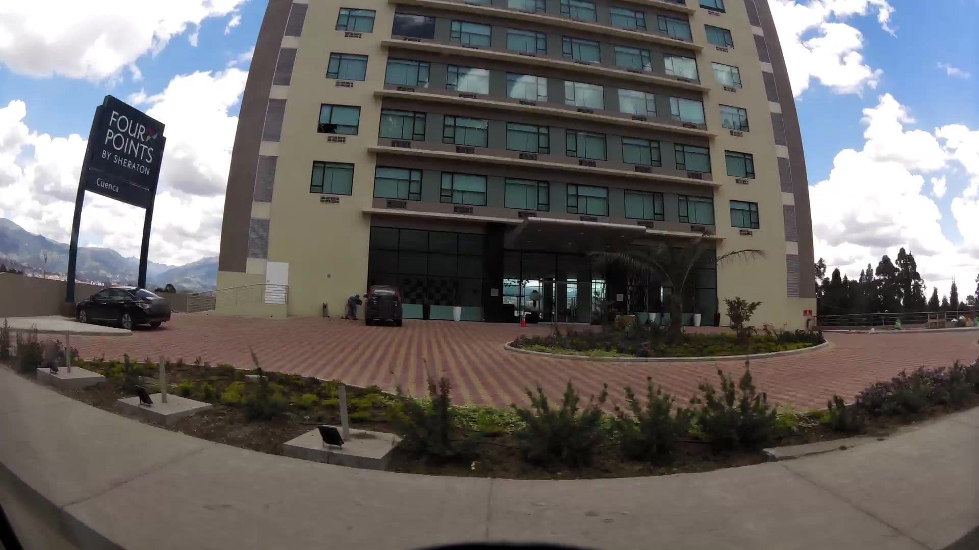 Street view near Four Points by Sheraton, Cuenca