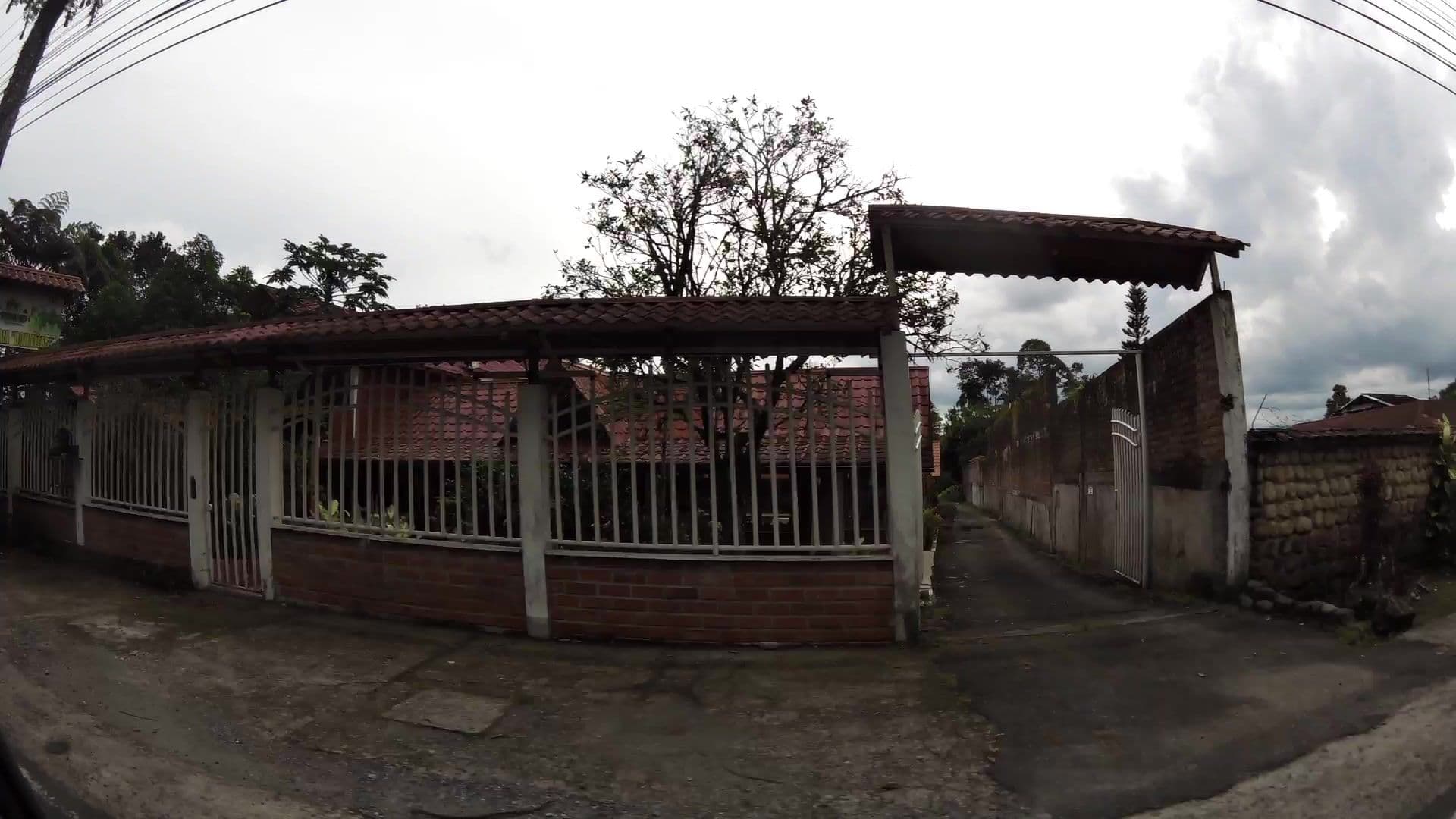 Street view near Hostería Don Elías, Puyo — © kaartcam (CC BY-SA · Mapillary)