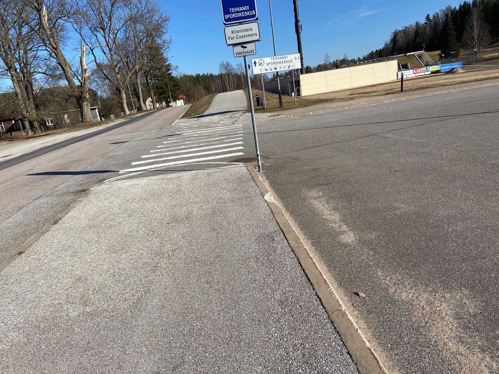 Street view near Karupesa Hotell, Otepää — © till (CC BY-SA · Mapillary)