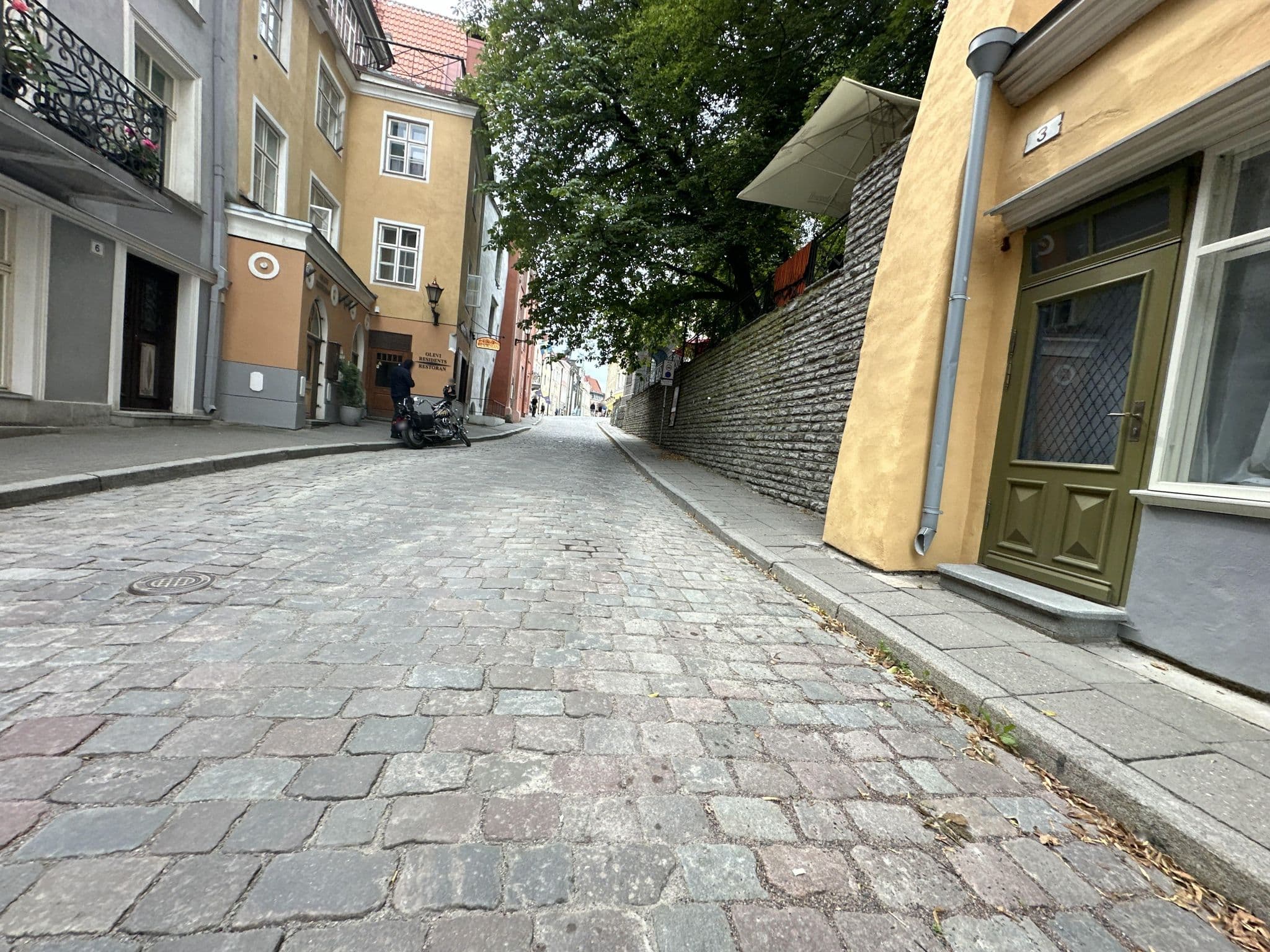 Street view near Olevi Residents, Tallinn — © quickness805 (CC BY-SA · Mapillary)