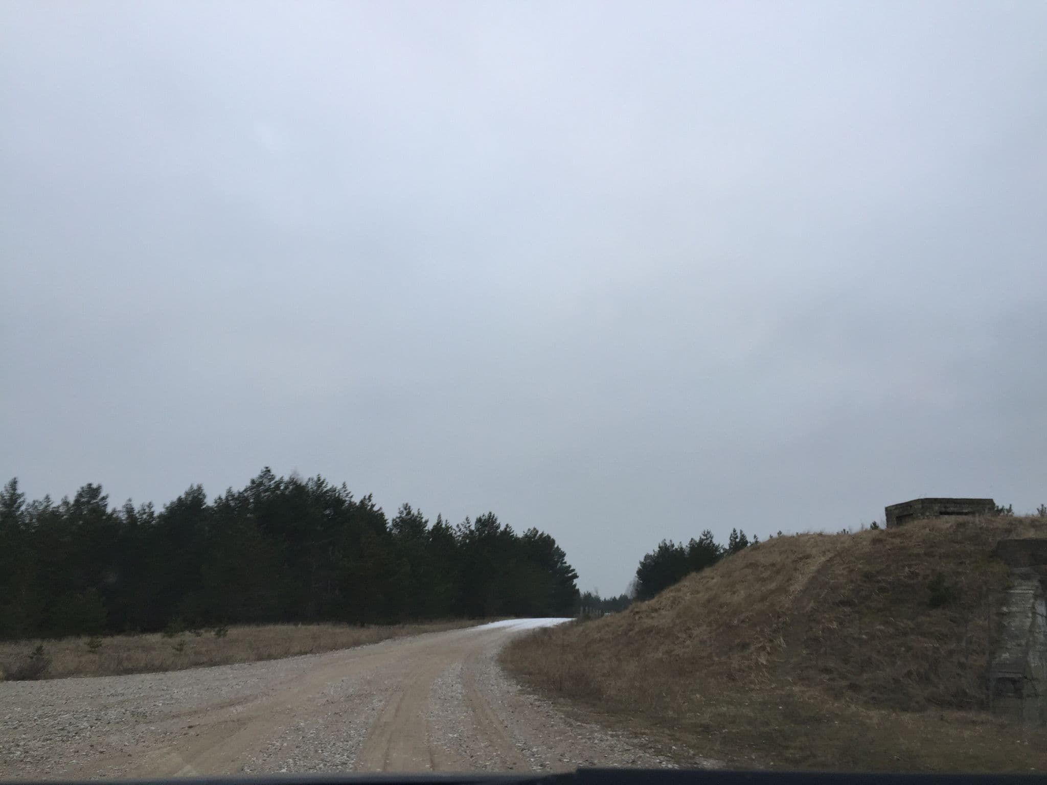 Street view near Raketi telkimisala, Kuressaare — © richlv (CC BY-SA · Mapillary)
