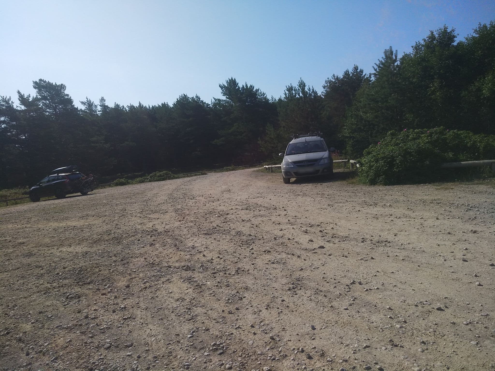 Street view near Purekkari telkimisala, Loksa — © ajivitca (CC BY-SA · Mapillary)