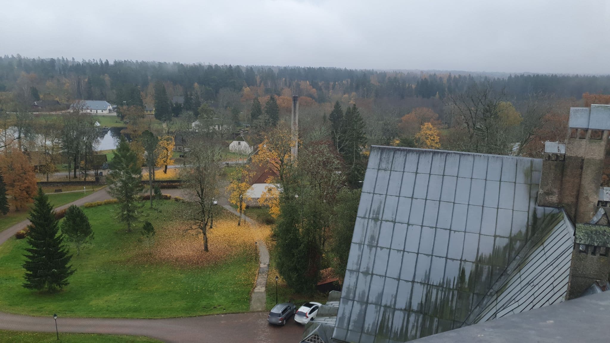 Street view near Lossispaa Wagenküll, Karksi-Nuia — © juhanjuku (CC BY-SA · Mapillary)