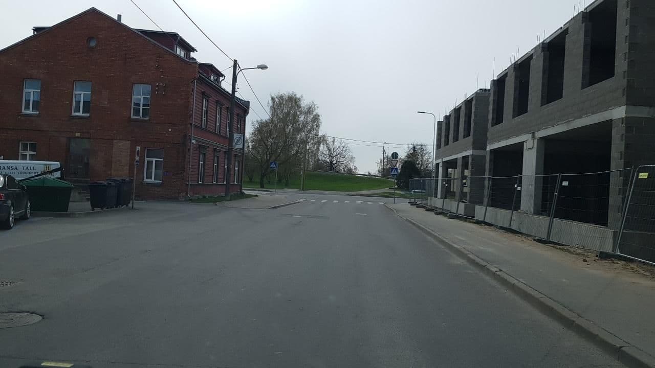 Street view near Aleksandri Hotell, Tartu — © roadexplorer001 (CC BY-SA · Mapillary)