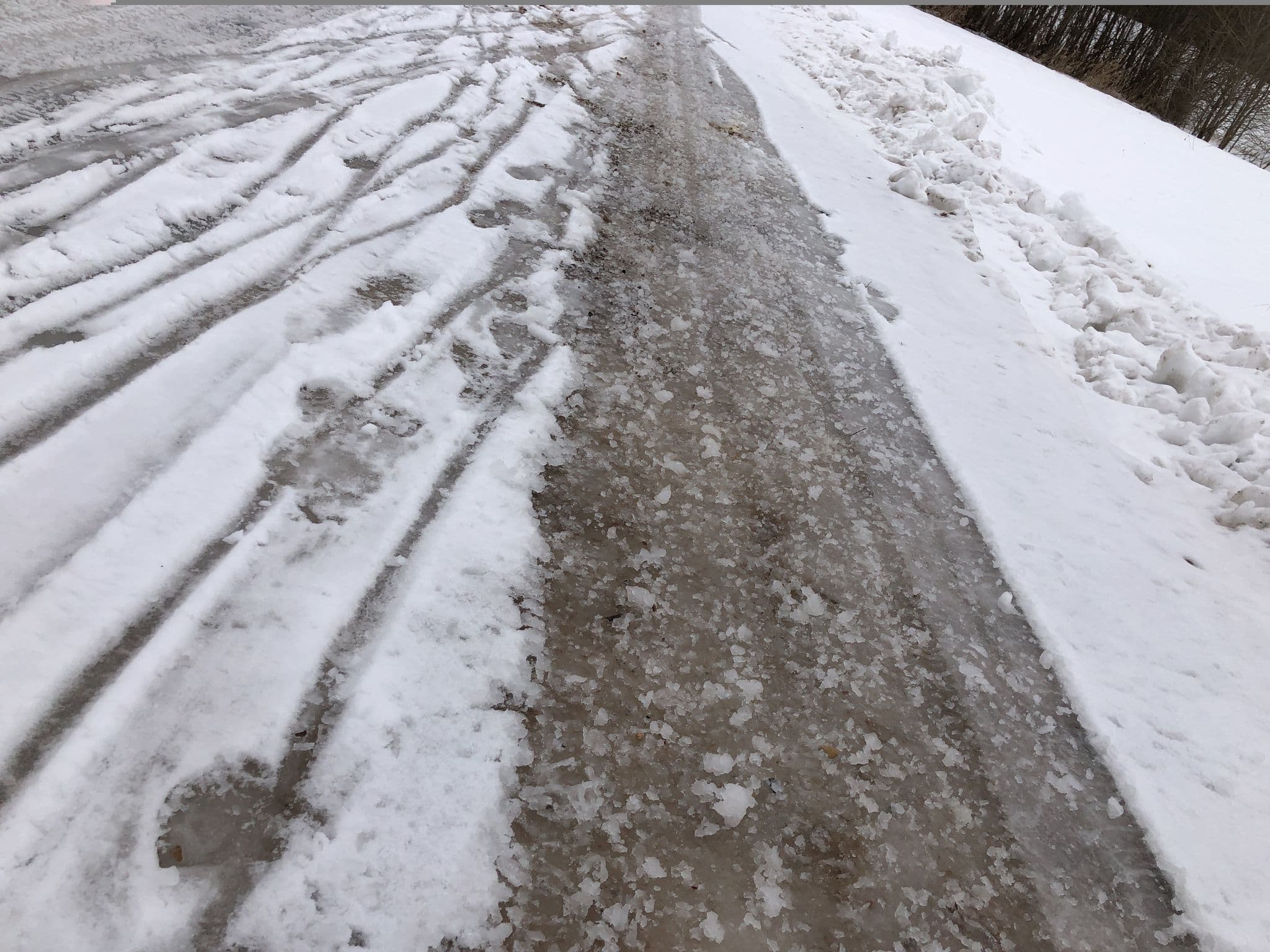 Street view near Partsilombi puhkemaja, Otepää — © till (CC BY-SA · Mapillary)