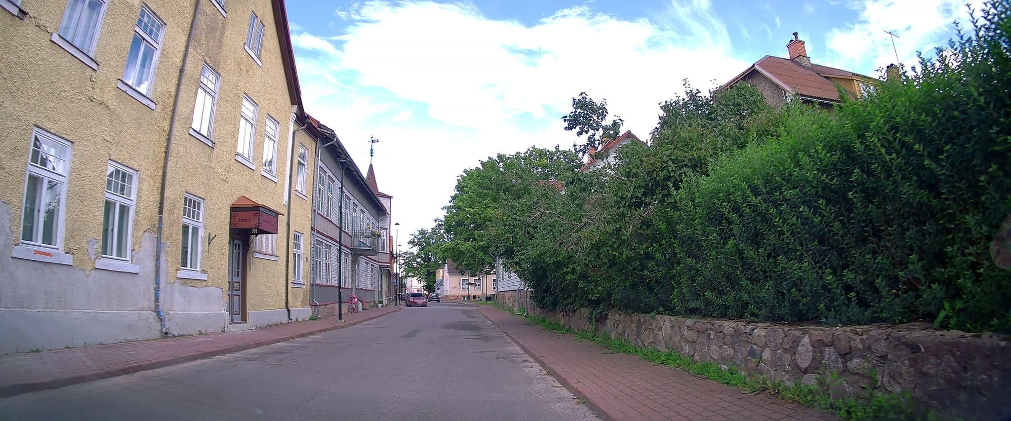 Street view near Lossikambri külaliskorter, Viljandi — © ESTmapper1001 (CC BY-SA · Mapillary)