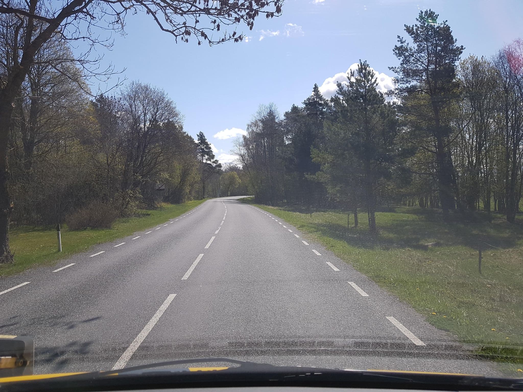 Street view near Nõva hostel, Paldiski — © roadexplorer001 (CC BY-SA · Mapillary)