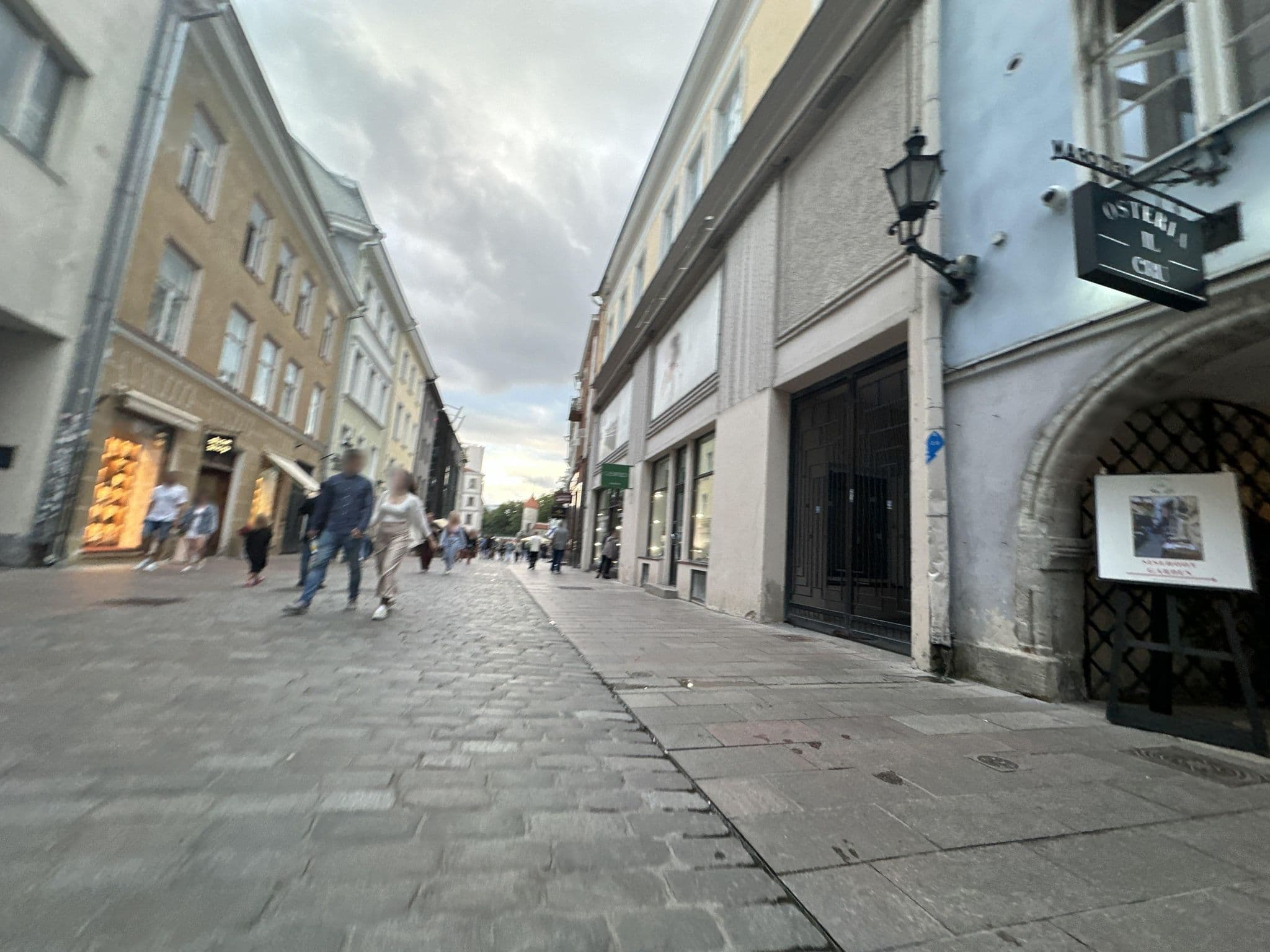 Street view near Viru Backpackers, Tallinn — © quickness805 (CC BY-SA · Mapillary)