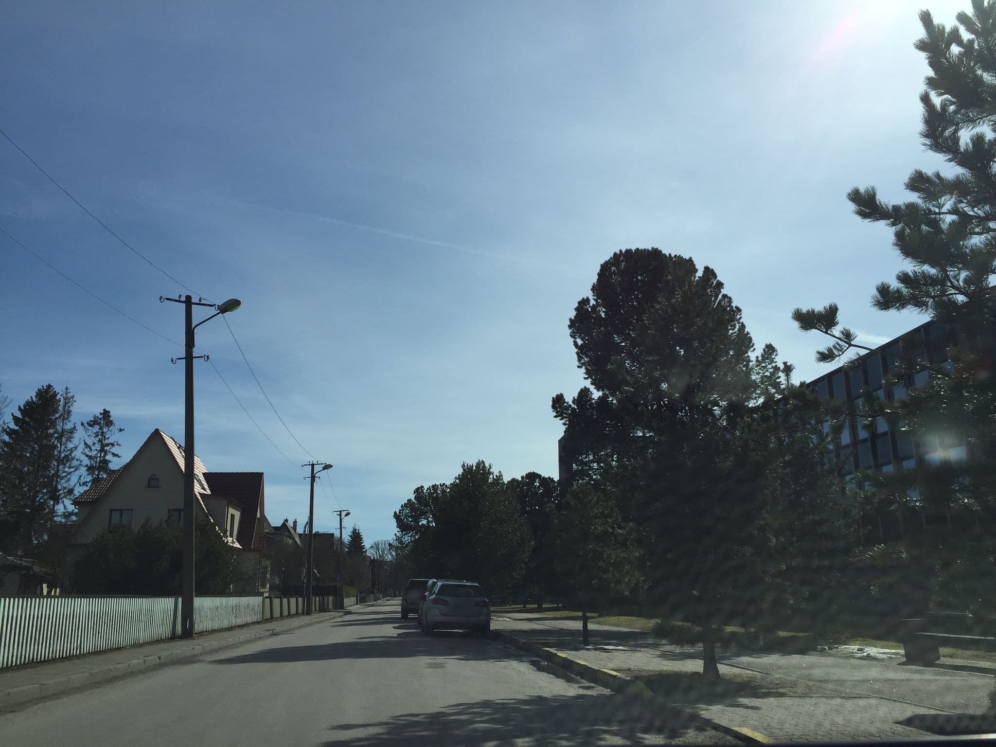 Street view near Sanatoorium Tervis, Pärnu — © richlv (CC BY-SA · Mapillary)