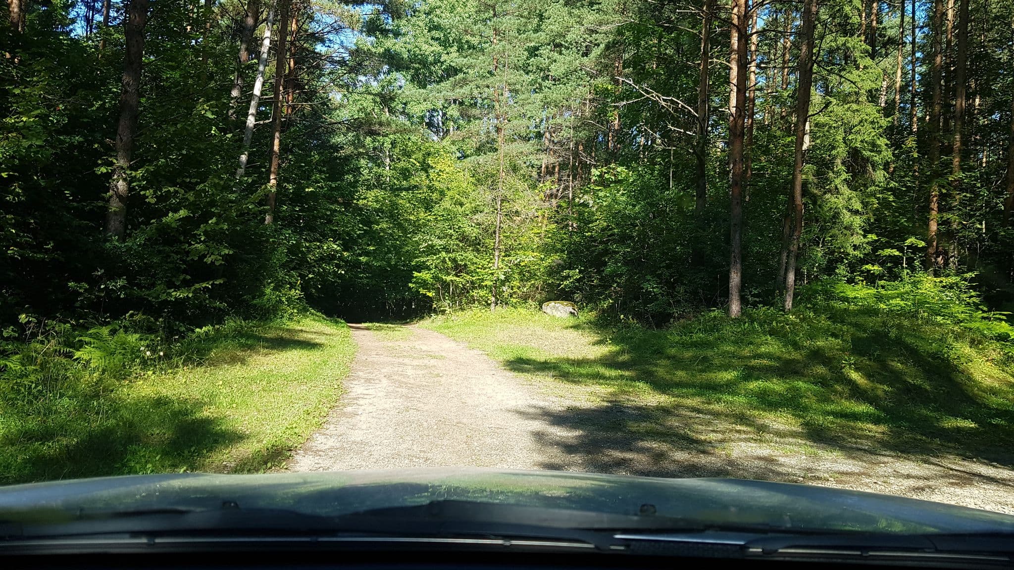 Street view near Mummassaare lõkkekoht, Sillamäe — © roadexplorer001 (CC BY-SA · Mapillary)
