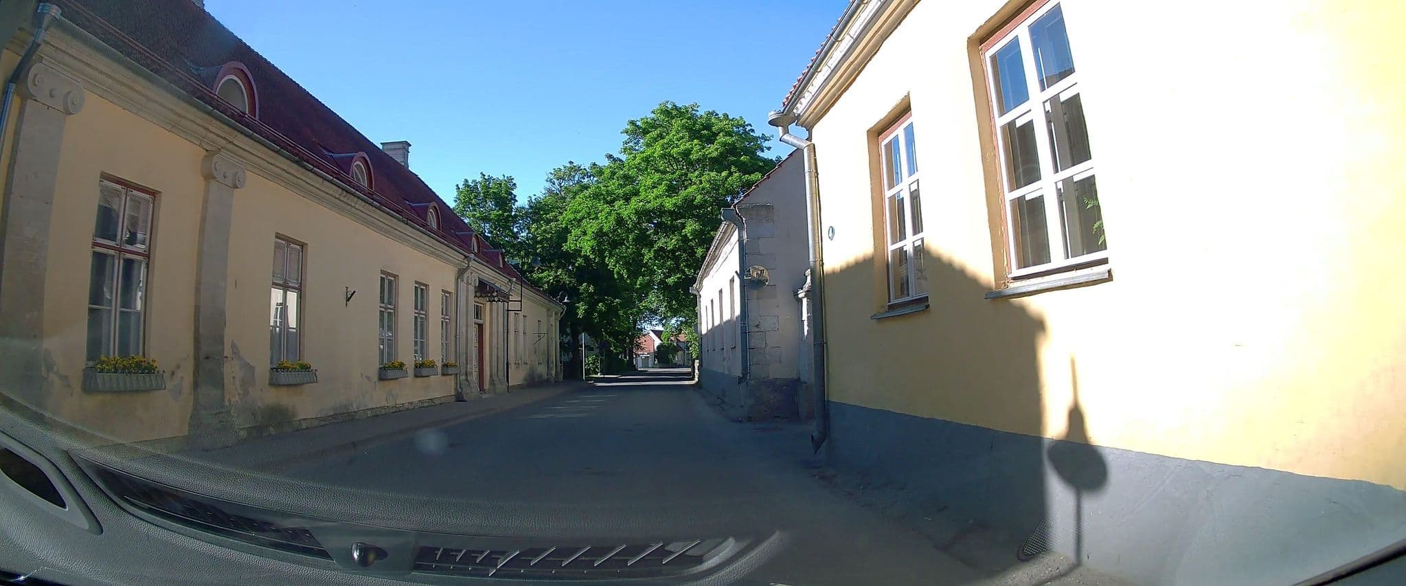 Street view near Amante maja, Kuressaare — © ESTmapper1001 (CC BY-SA · Mapillary)
